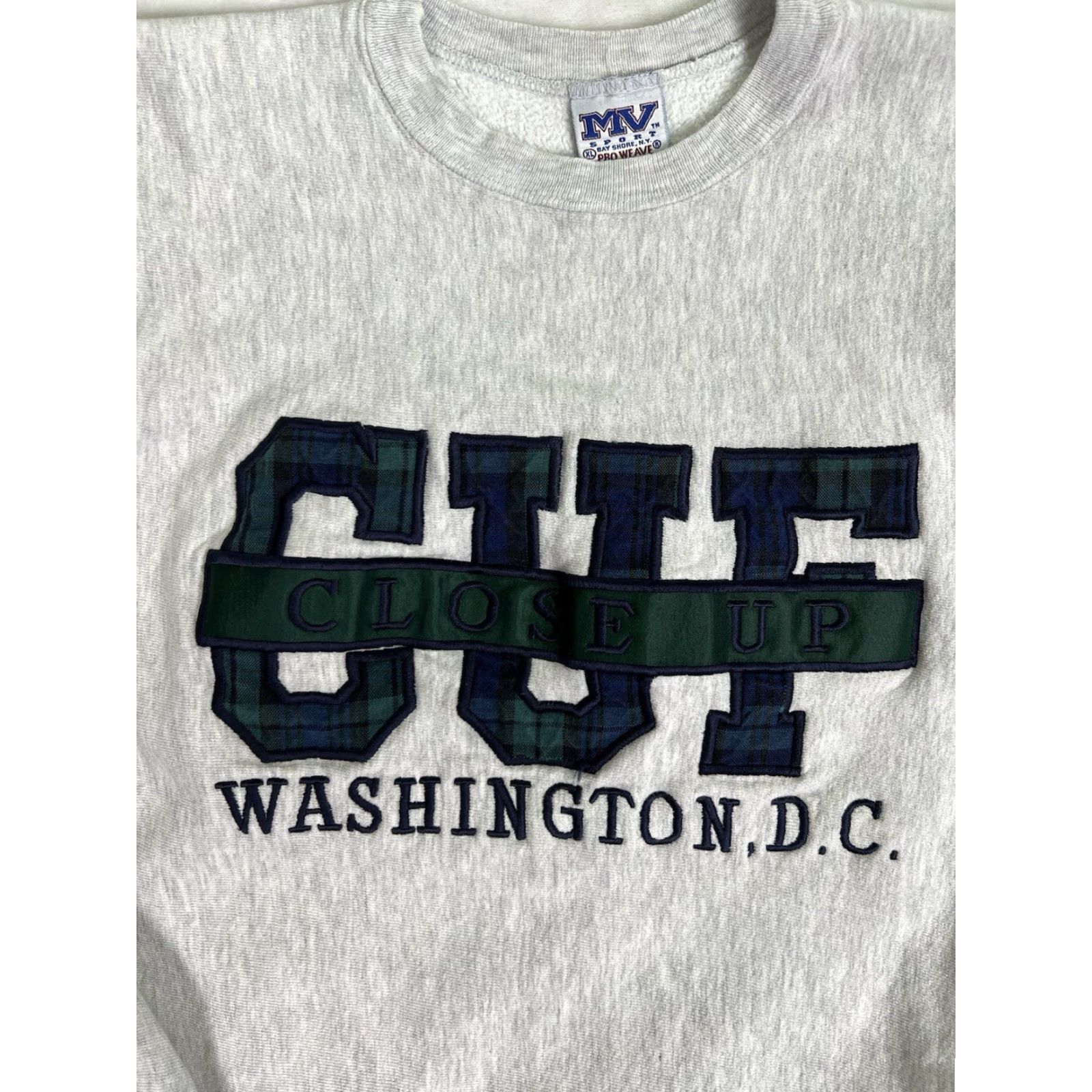 Vintage VINTAGE MV Sport Close Up Washington DC Sweatshirt Crewneck Sweatshirt XL Men Gray 90s USA City Pullover Long Sleeve Regular USA 90s Size US XL / EU 56 / 4 - 2 Thumbnail