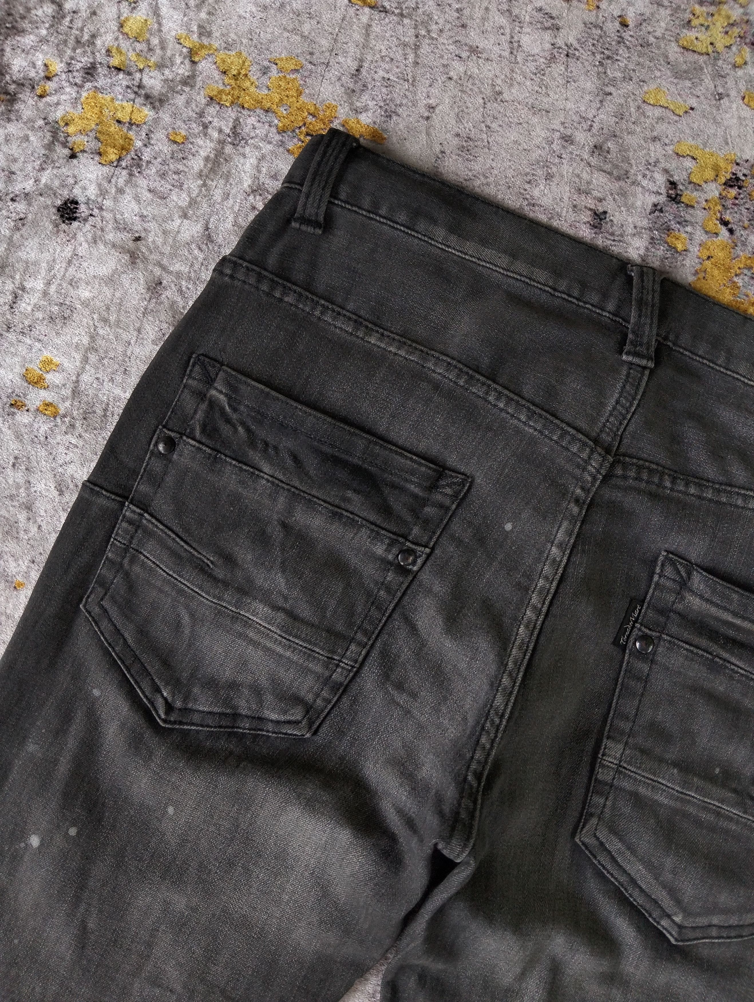 Tornado Mart Tornado Mart Slim Denim Paint Splatter Jeans Size US 31 - 12 Thumbnail
