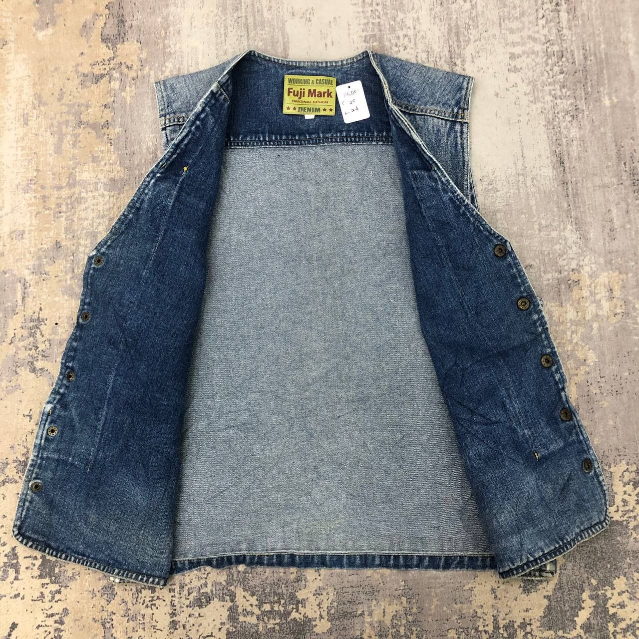 Japanese Brand × Vintage Y548 VTG DISTRESSED FUJI MARK DENIM VESTS Size US M / EU 48-50 / 2 - 3 Thumbnail