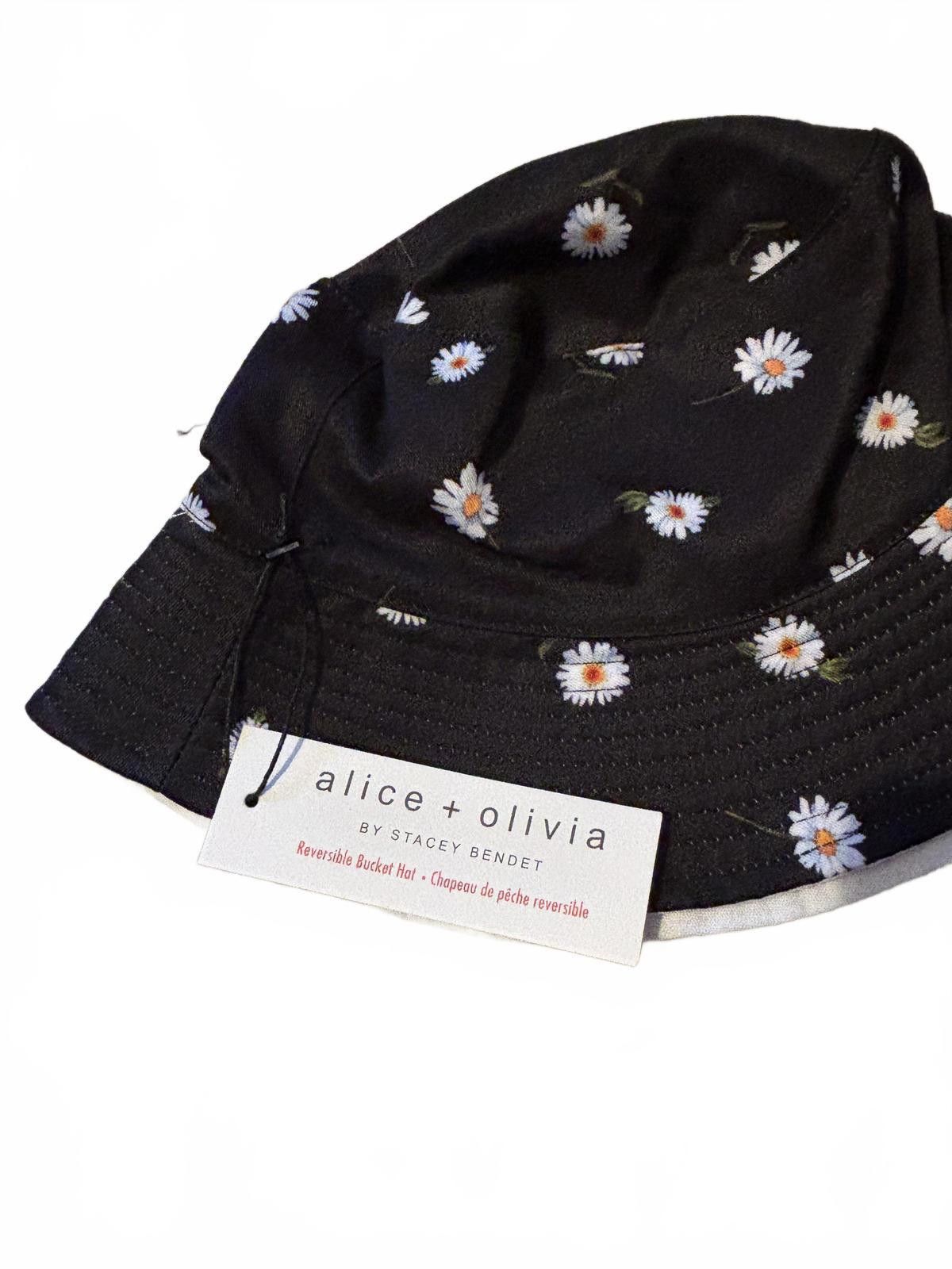 Other NWT alice + olivia Reversible Bucket Hat with Daisy Print Size ONE SIZE - 3 Thumbnail