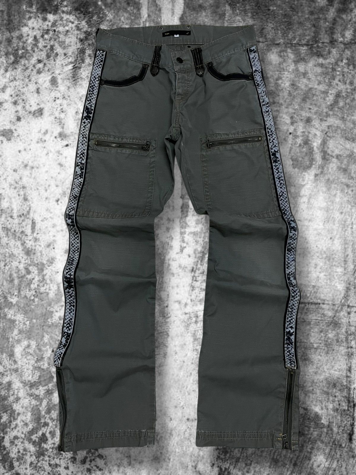 Japanese Brand Vintage Japan Designer 90’s Icon Bushpant Flared Lgb Style Size US 30 / EU 46 - 1 Thumbnail