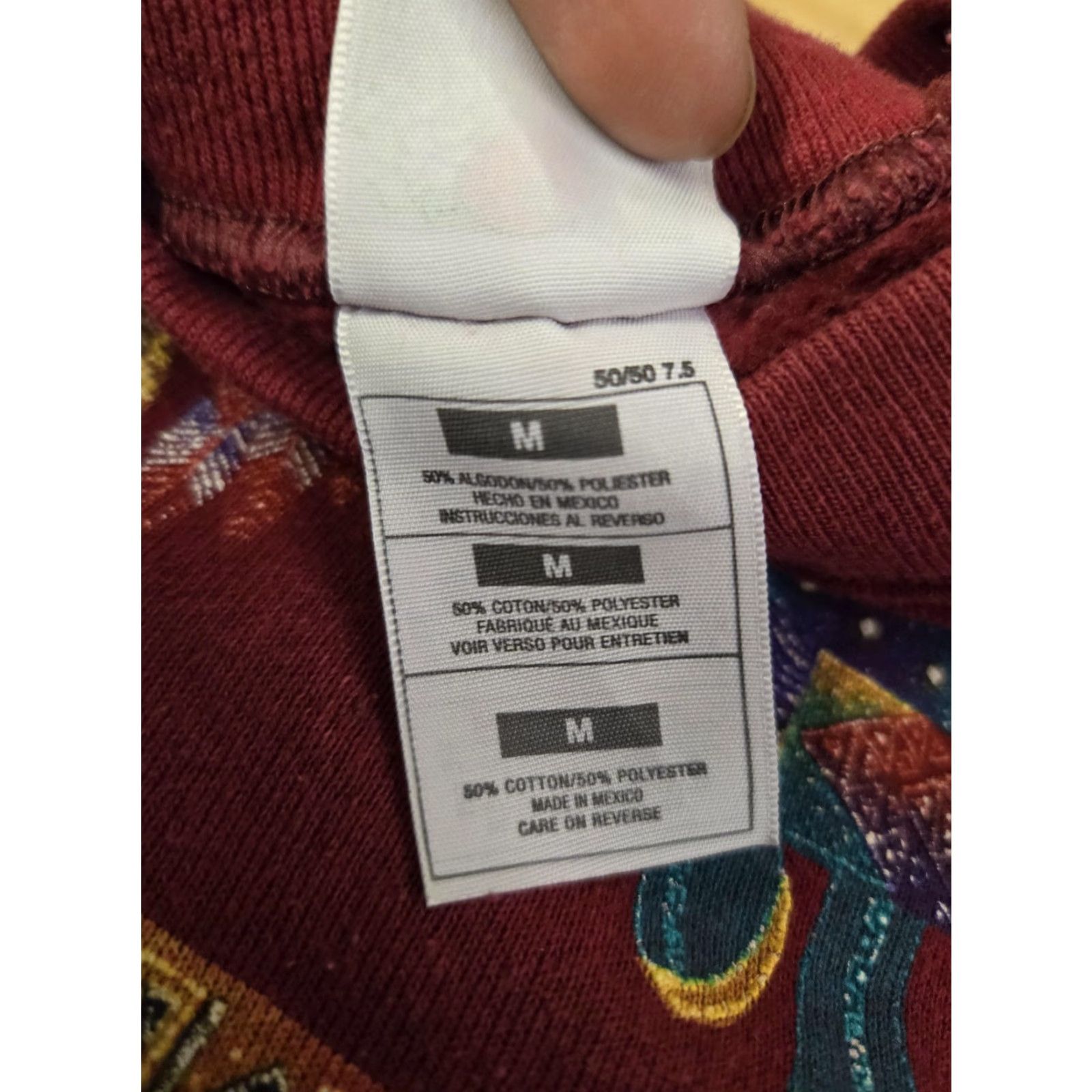 Fruit Of The Loom Fruit of the Loom Sweatshirt Mens Medium Crewneck Embroidered Southwest Kachina Red Graphic Print Fleece Size US M / EU 48-50 / 2 - 4 Thumbnail