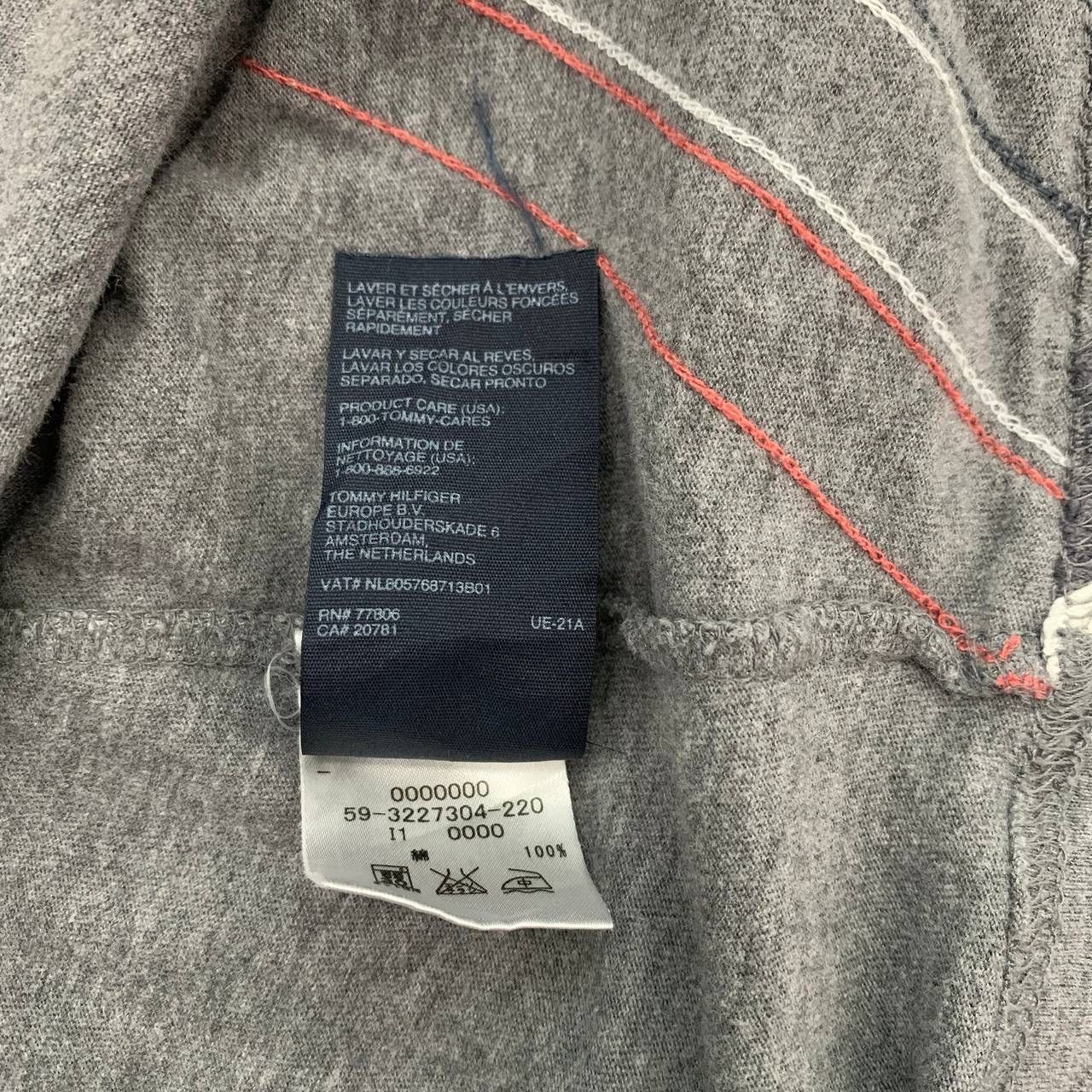 Tommy Hilfiger Vintage T-Shirt Grey Tommy Hilfiger shirt Size US M / EU 48-50 / 2 - 6 Thumbnail