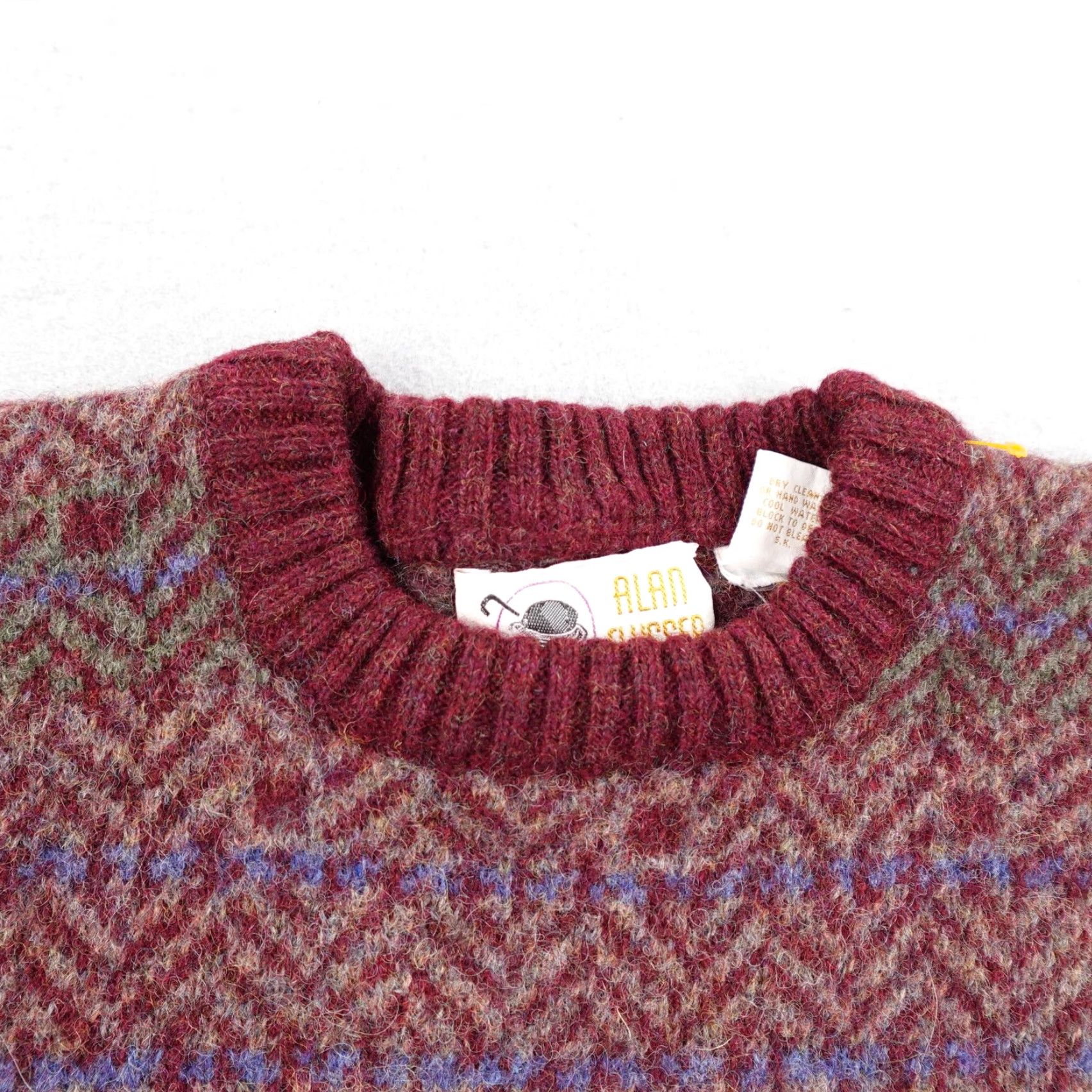 Vintage VINTAGE Alan Flusser Sweater Shirt Mens M Red Wool Herringbone Pullover 90s Outdoor Geometric Crew Neck Size US M / EU 48-50 / 2 - 2 Thumbnail