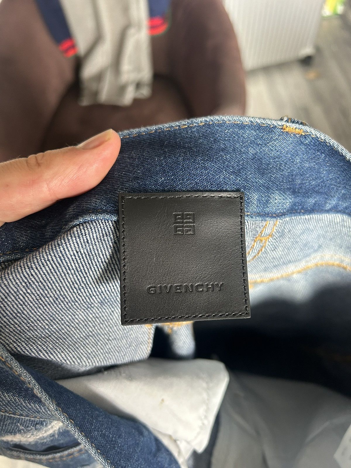 Givenchy BNWT Givenchy FW23 Baggy Boro Stitching Jeans Size US 29 - 18 Thumbnail