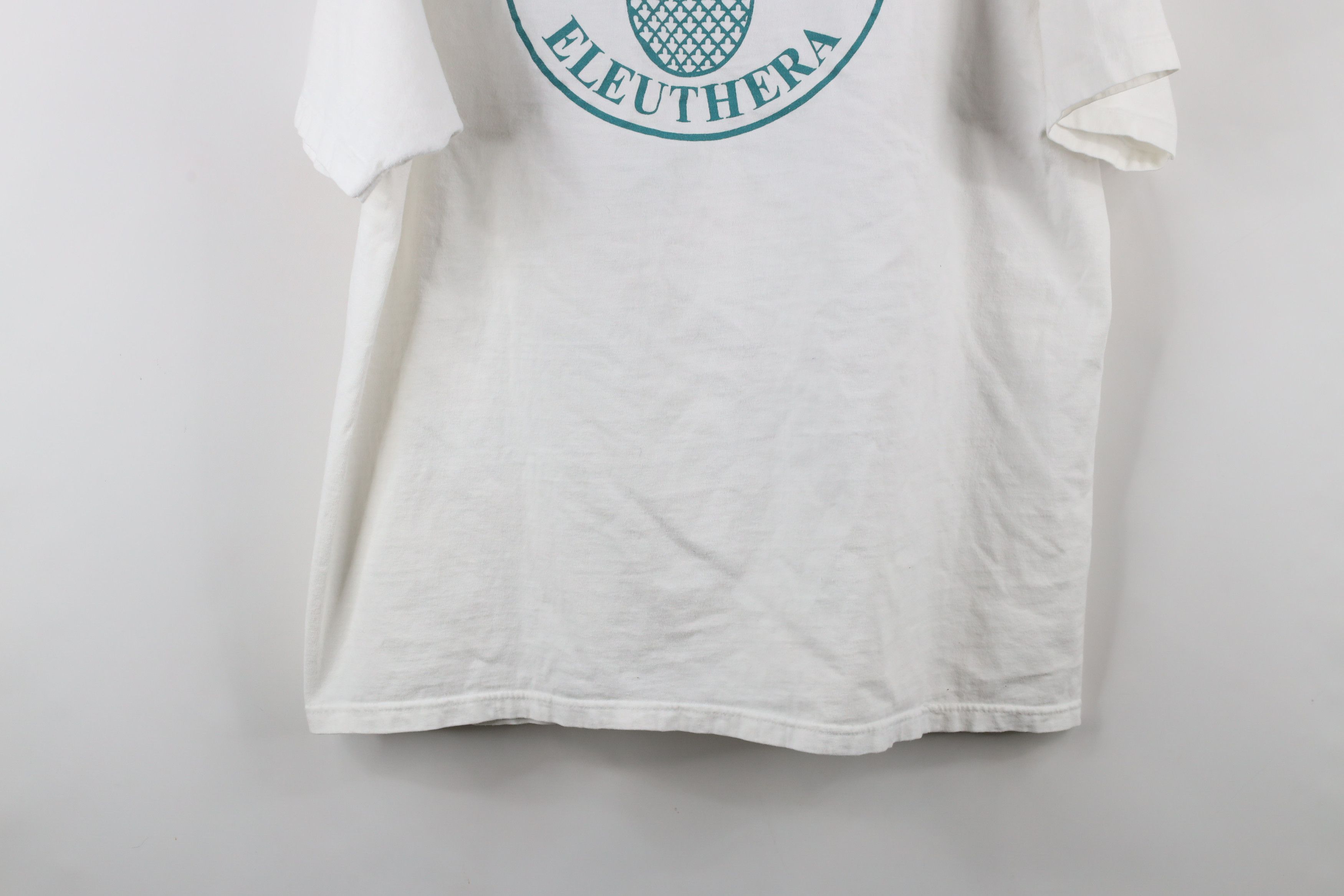 Vintage Vintage 90s Cove Eleuthera Bahamas Pineapple T-Shirt White Size US XL / EU 56 / 4 - 10 Thumbnail