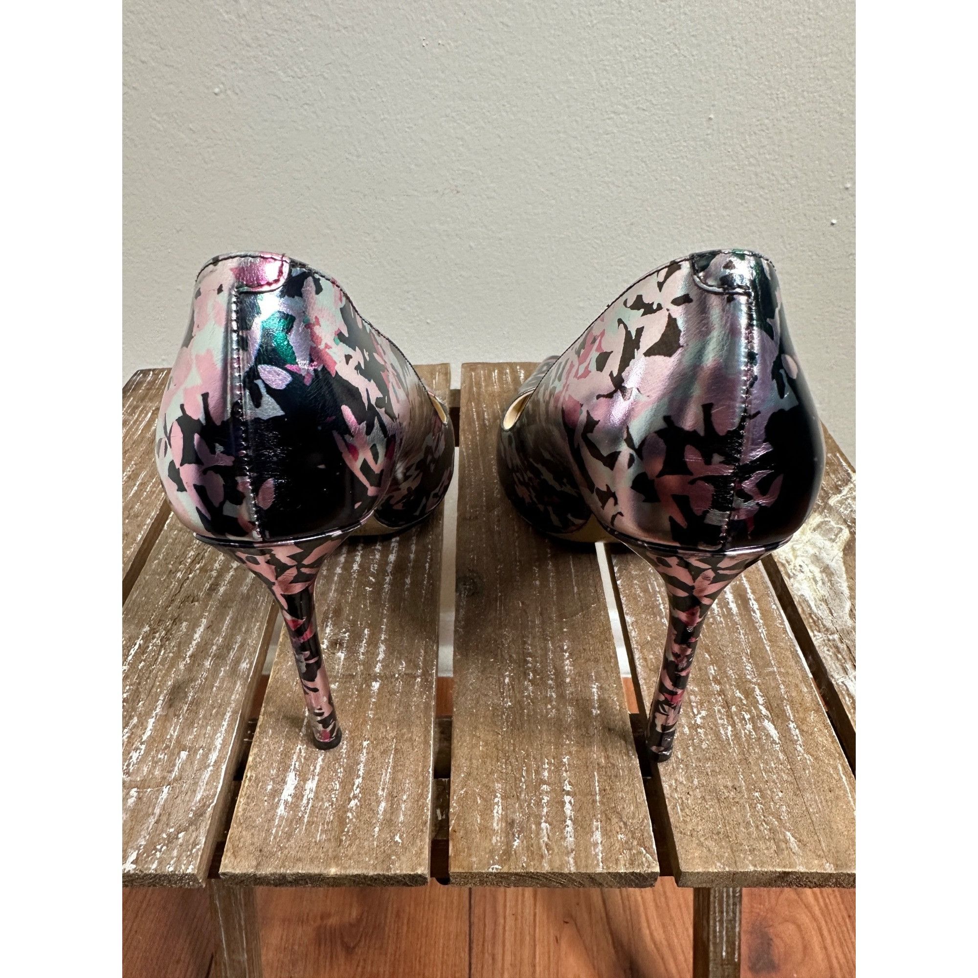 Jimmy Choo Jimmy Choo London Jasmine Camo Flora Size US 8.5 / IT 38.5 - 4 Thumbnail
