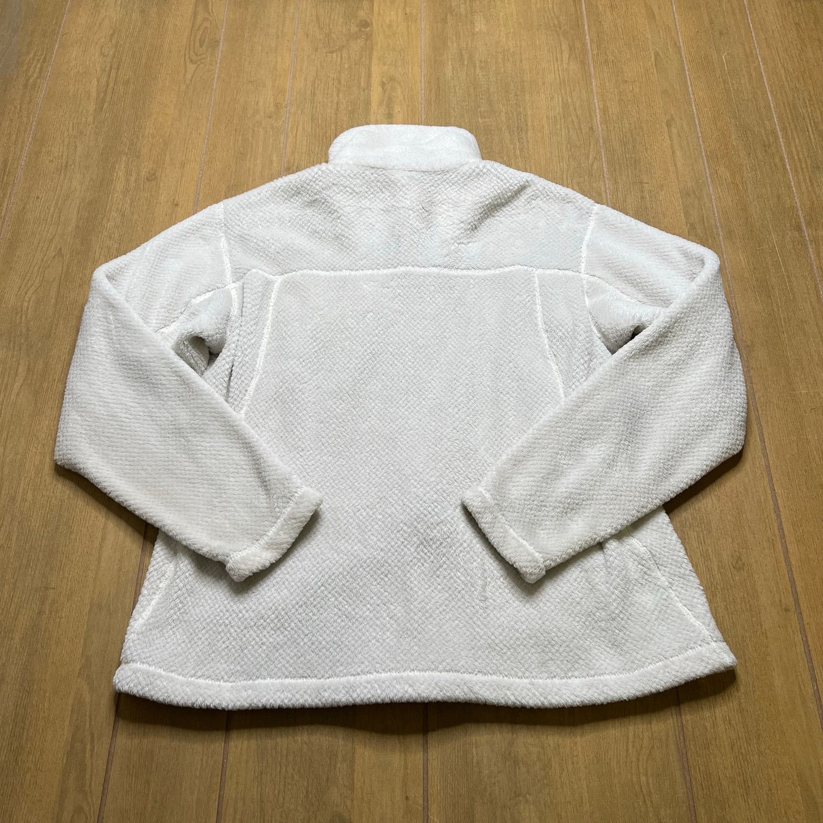 Patagonia Patagonia Fleece Jacket Full Zip White Cream Women’s Sz M/L Size M / US 6-8 / IT 42-44 - 5 Thumbnail