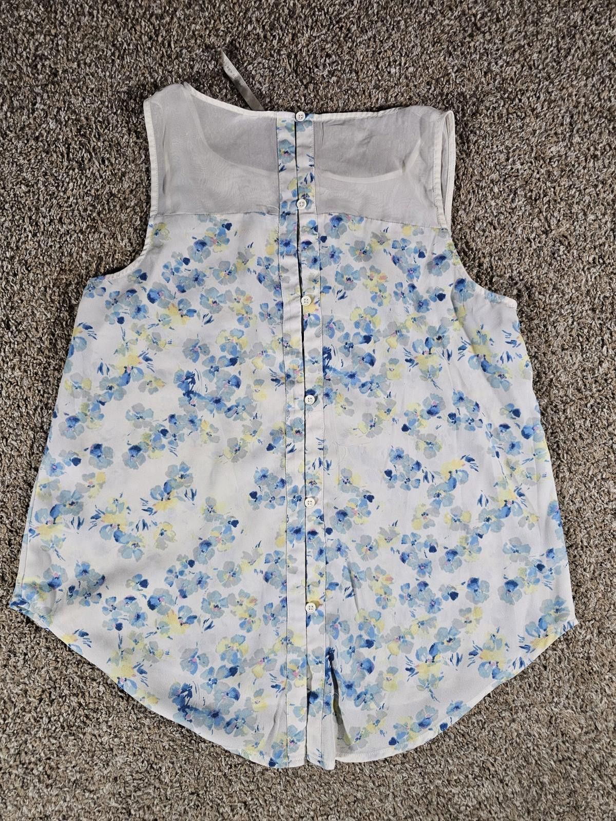 Other LC Lauren Conrad Medium White Blue Sleeveless Blouse Size M / US 6-8 / IT 42-44 - 5 Thumbnail