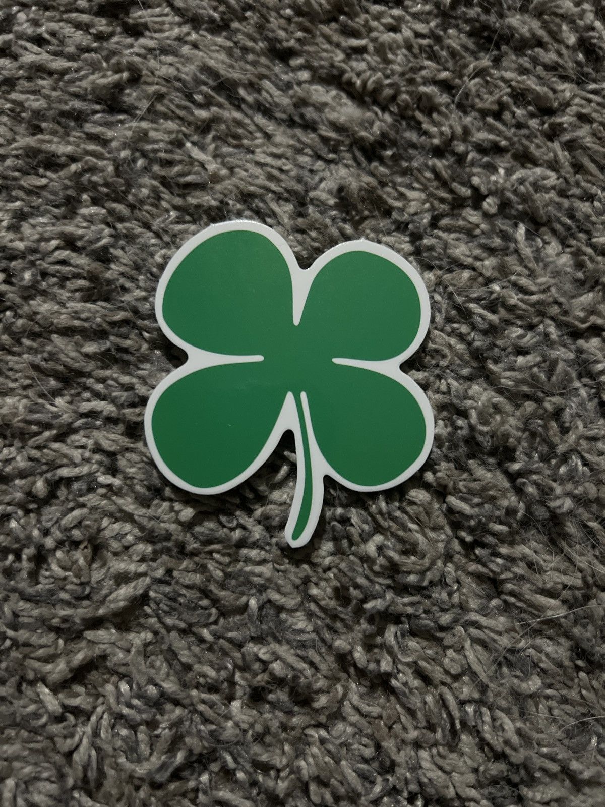 Hypebeast × Vintage Four Leaf Clover Sticker Size ONE SIZE - 1 Thumbnail