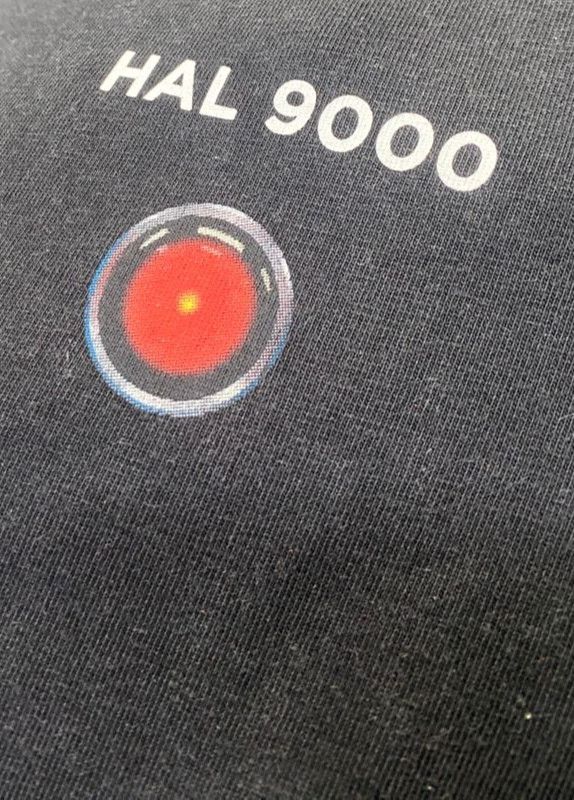 Uniqlo Vintage Uniqlo 2001 A Space Odyssey Tshirt Size US L / EU 52-54 / 3 - 7 Thumbnail
