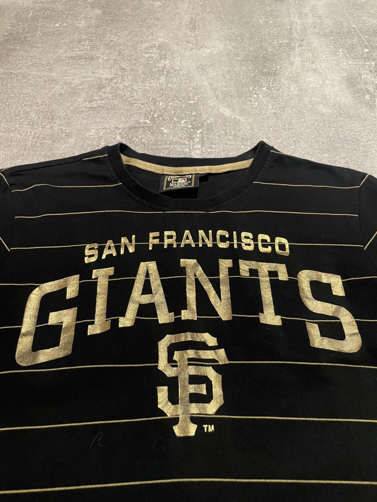 Majestic Vintage Majestic San Francisco Giants Striped NBA T-Shirt Size US S / EU 44-46 / 1 - 6 Thumbnail