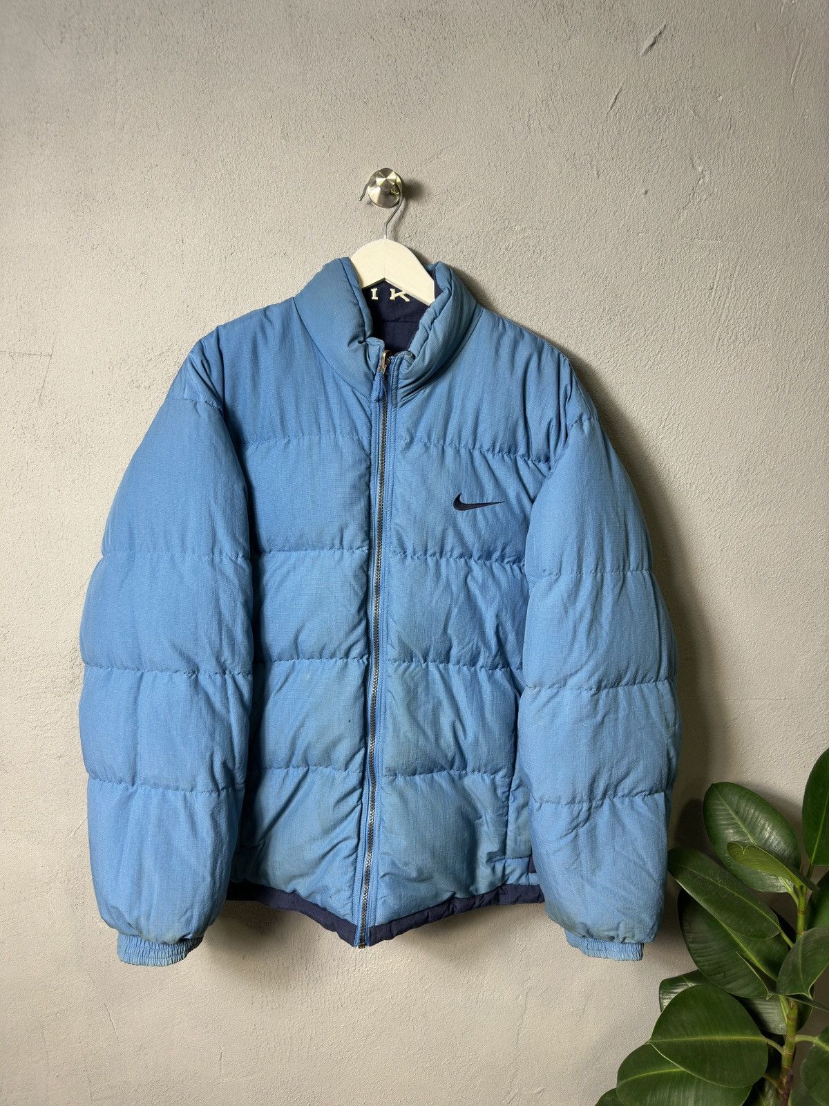 Nike × Vintage Vintage 90’s Faded Nike Down Puffer Jacket Big Logo Size US L / EU 52-54 / 3 - 4 Thumbnail