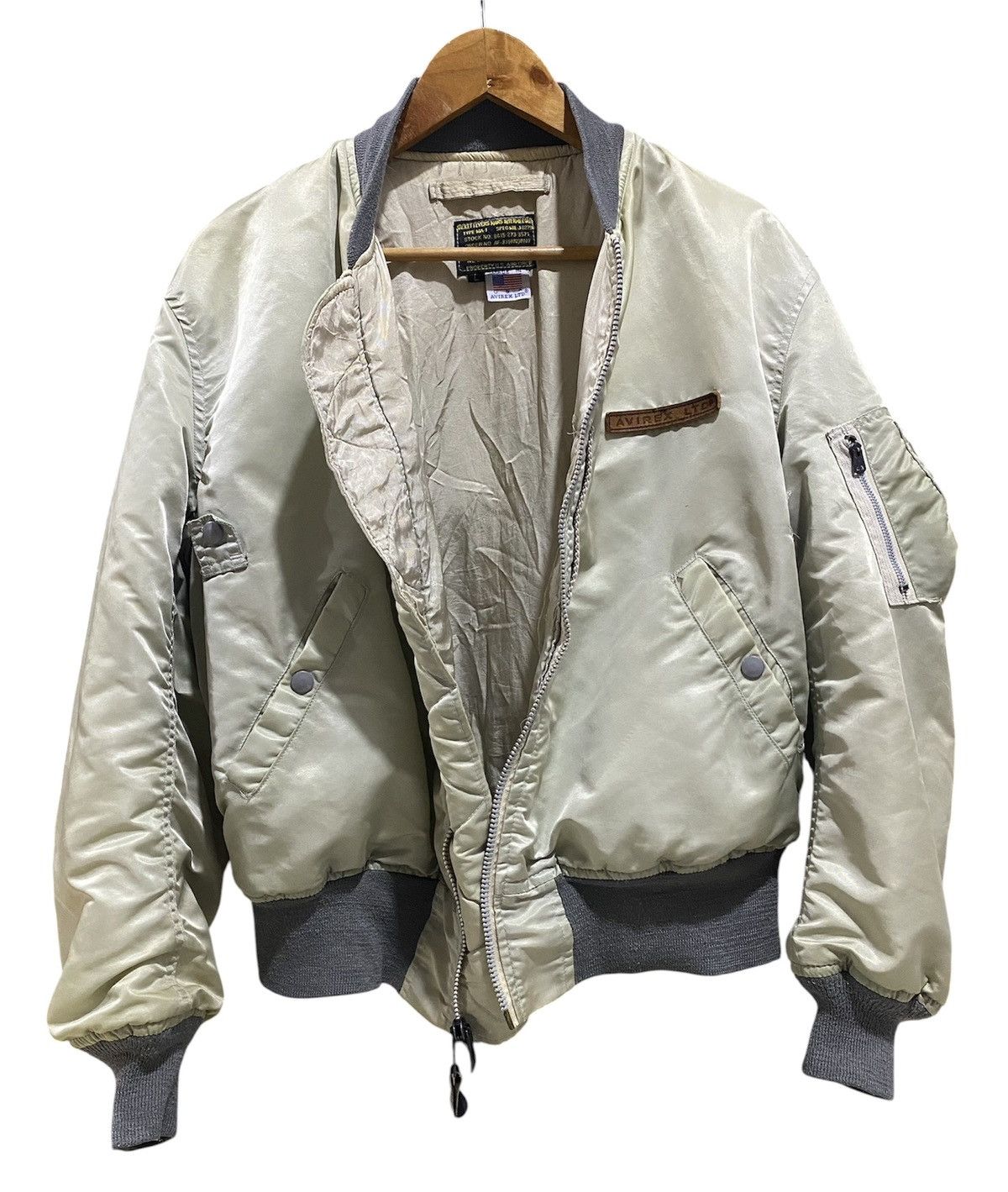 Avirex Vintage 90s Avirex LTD USAF Ma-1 Bomber Jacket Made Usa Size US L / EU 52-54 / 3 - 3 Thumbnail
