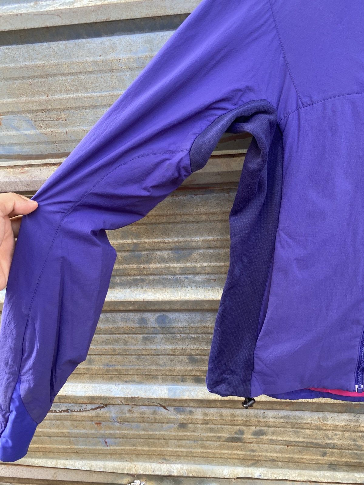 Arc'teryx Arcteryx Atom LT Hoody Purple Jacket Size S / US 4 / IT 40 - 4 Thumbnail