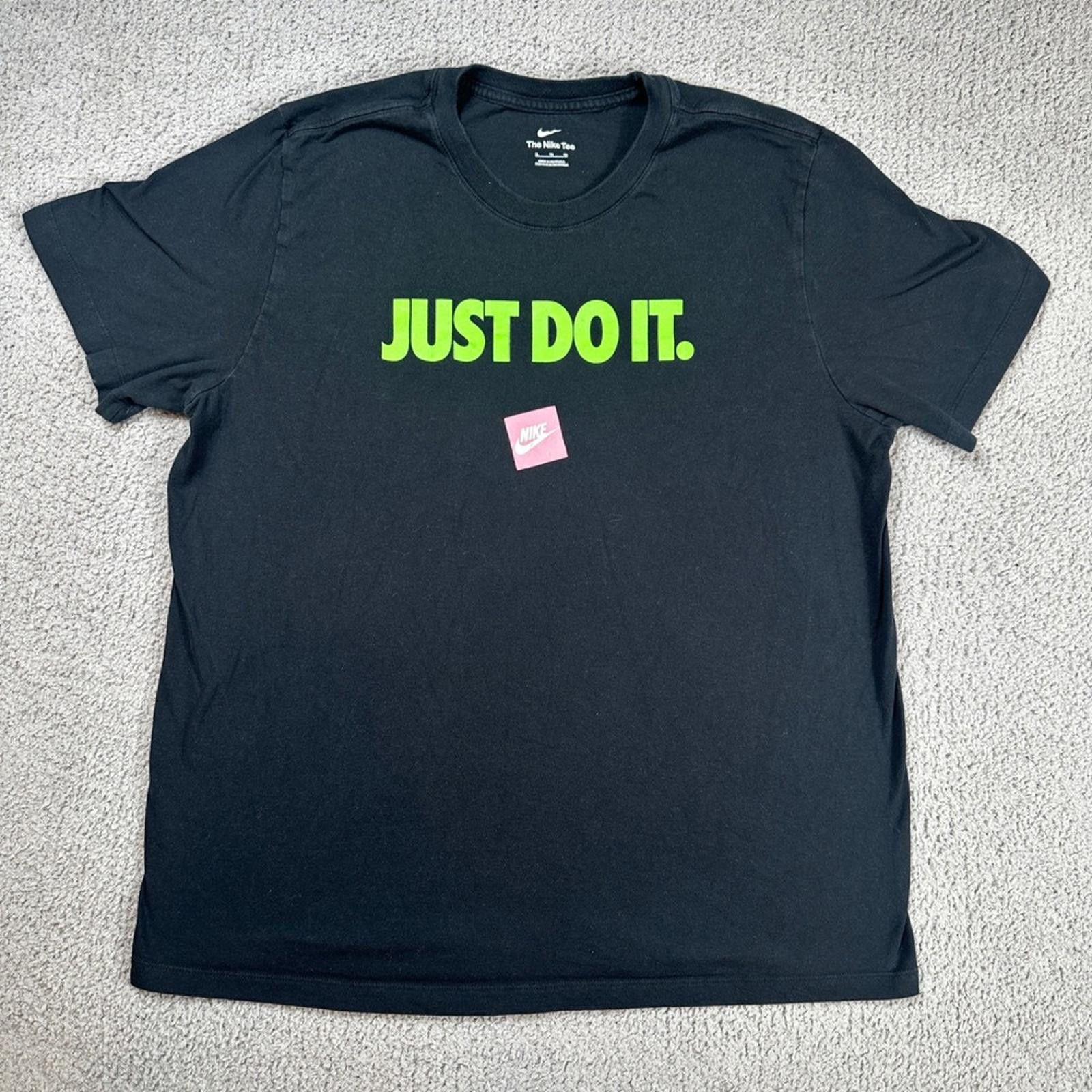 Nike Nike Just Do It Graphic T-Shirt Mens XL Black Lime Green Size US XL / EU 56 / 4 - 1 Thumbnail