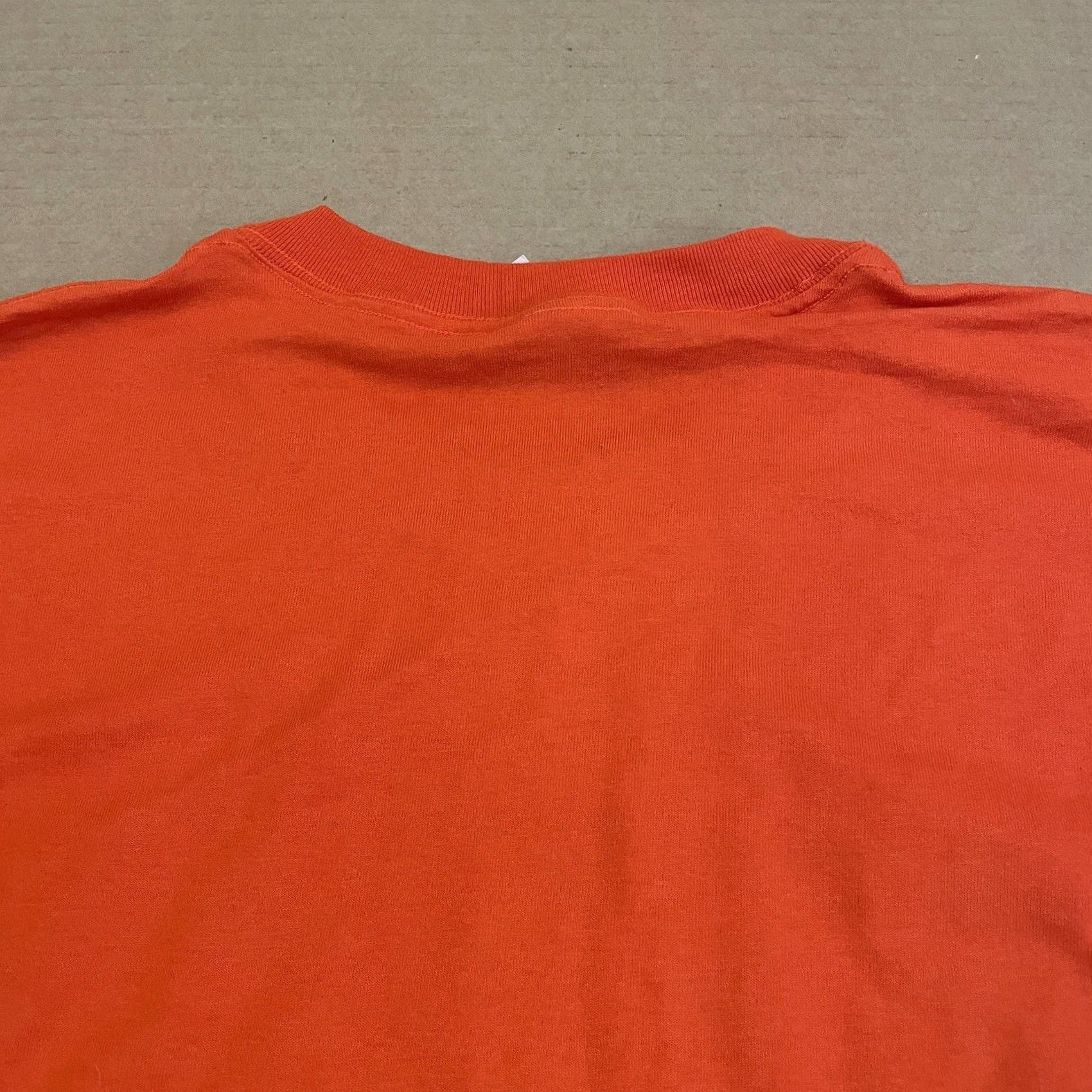 Fruit Of The Loom VINTAGE Nike Shirt Mens Adult Large Orange Inspiration Tower 90s Y2K Branson Missouri 90s USA Football Fanwear T-Shirt Size US L / EU 52-54 / 3 - 5 Thumbnail