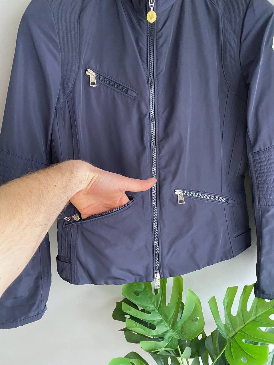 Moncler Moncler Axelle Giubbotto Women's Light Jacket, Size 1 / S Size S / US 4 / IT 40 - 9 Thumbnail