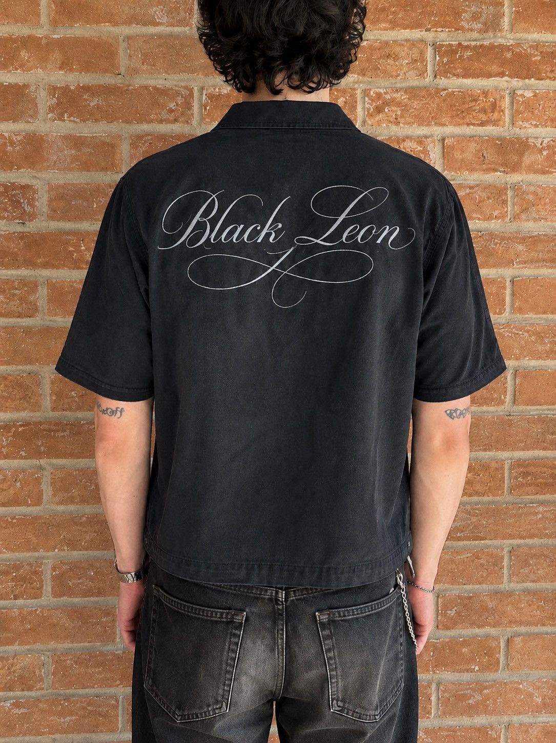Balenciaga Black Leon Shirt Size US S / EU 44-46 / 1 - 1 Preview