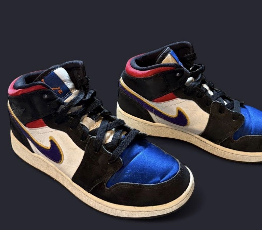 Nike Air Jordan 1 Mid Se Gs 'rivals' Size US 6 / IT 36 - 2 Thumbnail