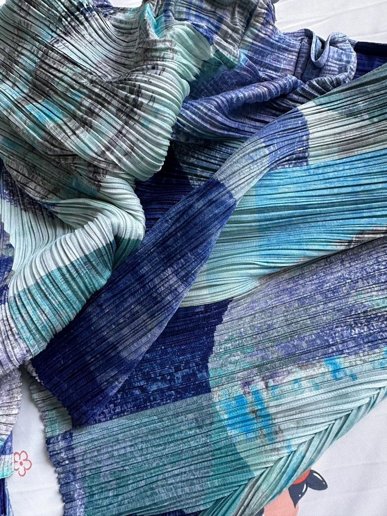 Issey Miyake Issey Miyake size:3 Blue oil painting graffiti special-sha Size 32" / US 10 / IT 46 - 9 Thumbnail