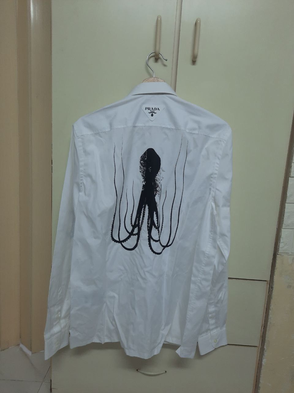 Prada *New* SS22 Octopus Mermaid Shirt Size US M / EU 48-50 / 2 - 2 Thumbnail