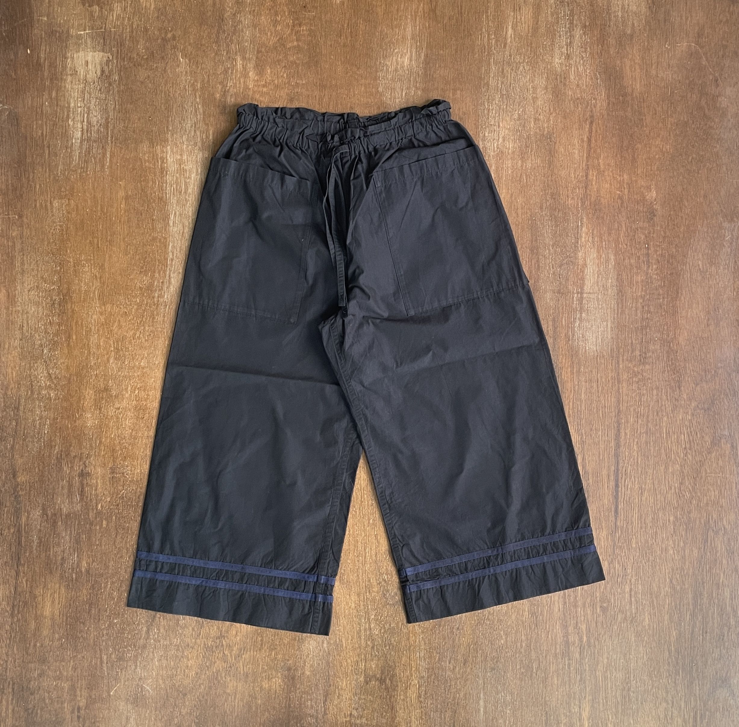 Issey Miyake ISSEY MIYAKE me 3/4 Jort Pants Size US 26 / EU 42 - 1 Thumbnail
