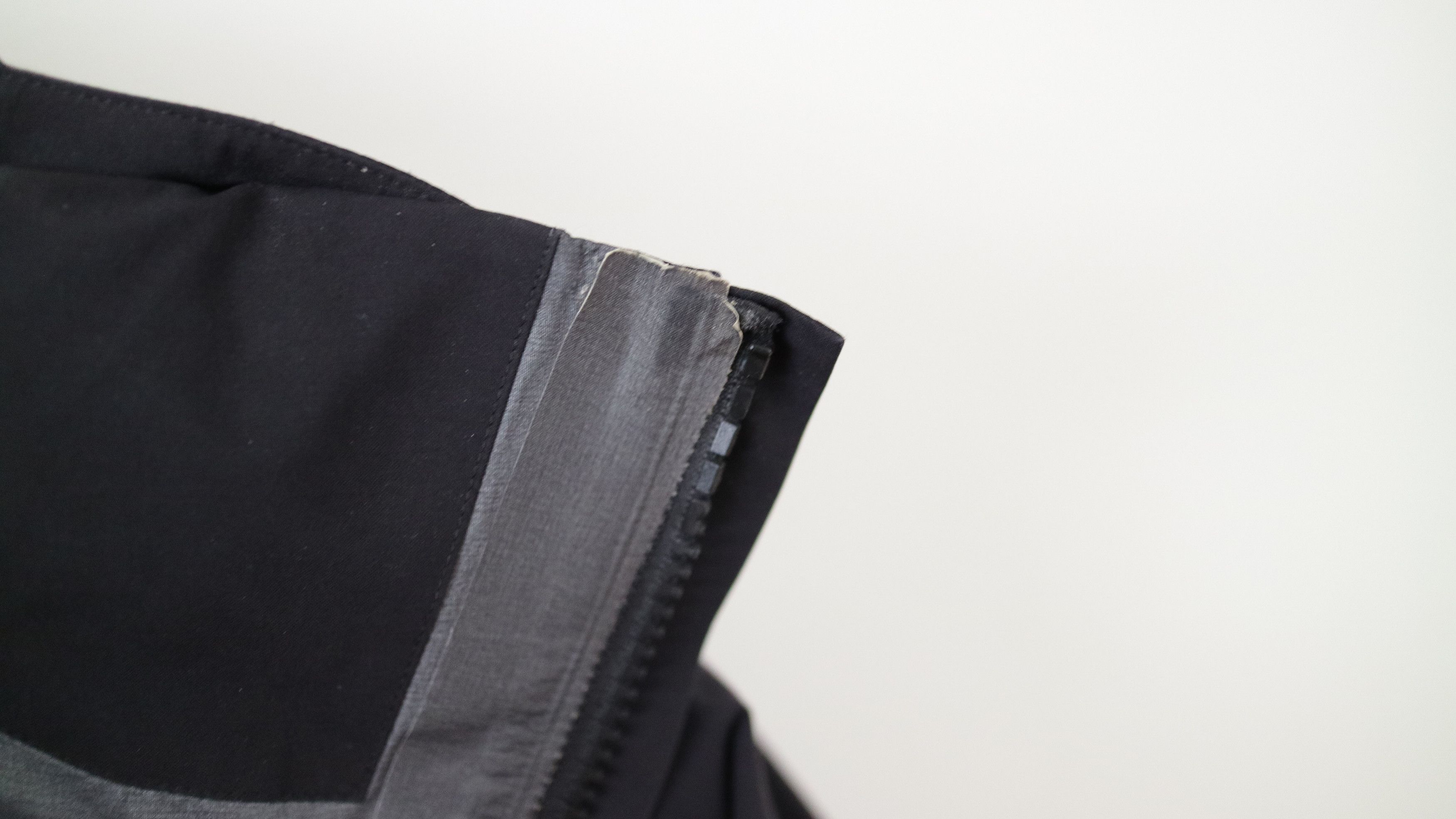 Acronym Acronym AW'12-13 GT-J28 Size US M / EU 48-50 / 2 - 10 Thumbnail