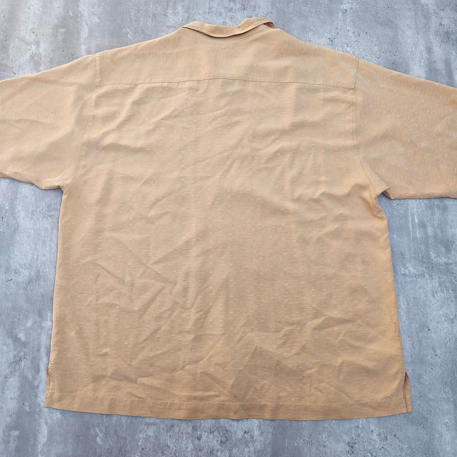Tommy Bahama Vintage Tommy Bahama Button Up Shirt Men's XL Tan Size US XL / EU 56 / 4 - 3 Thumbnail