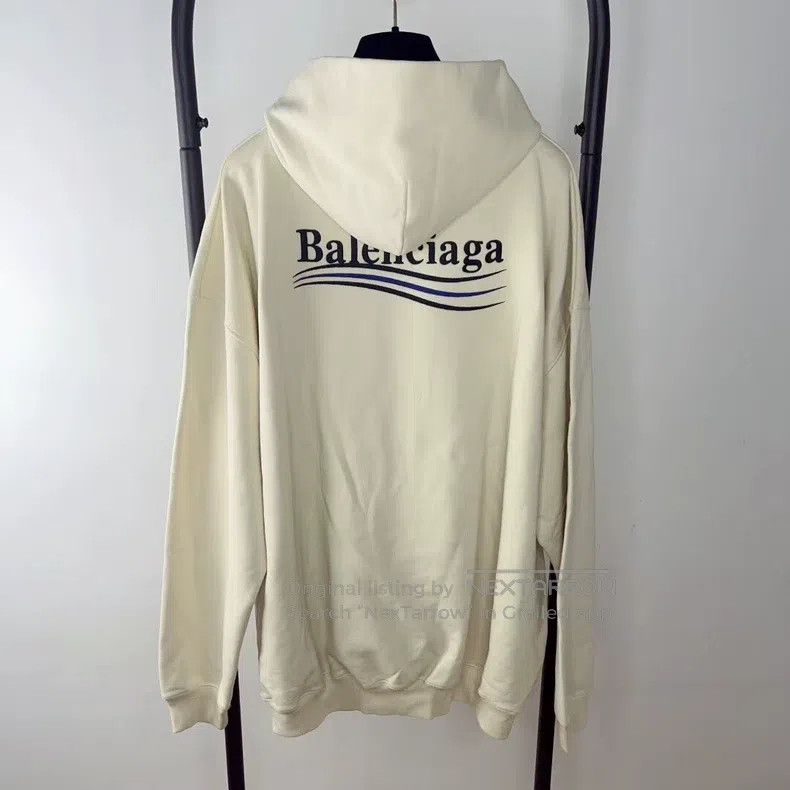Balenciaga Balenciaga Logo print sweater, white Size US XS / EU 42 / 0 - 2 Thumbnail
