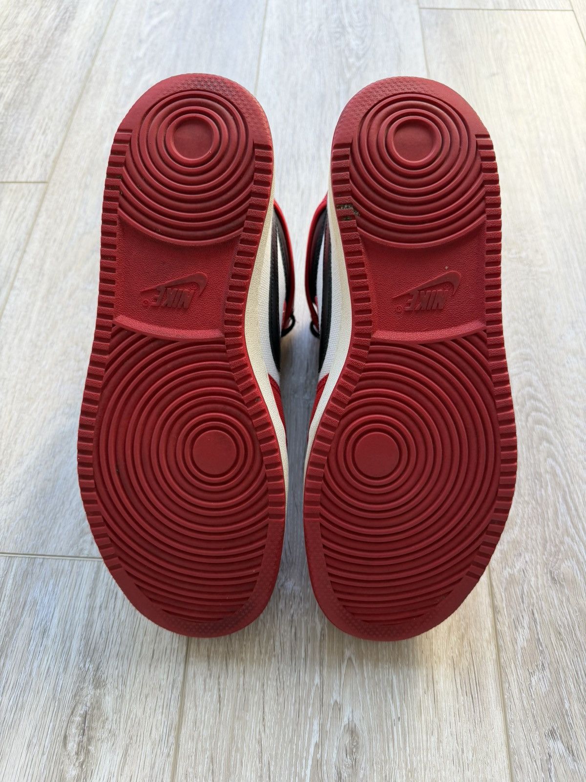 Jordan Brand Jordan 1 KO “Chicago” Size US 11.5 / EU 44-45 - 5 Thumbnail