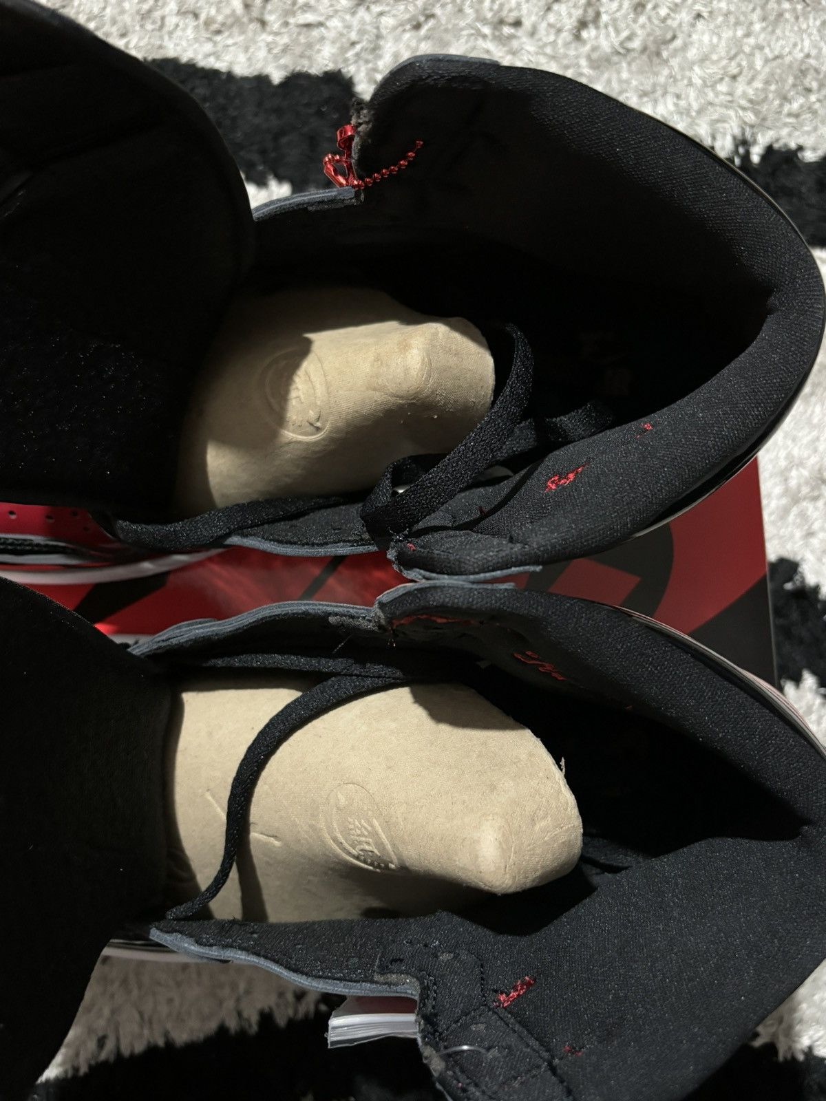 Jordan Brand Air Jordan 1 Retro High OG Patent Bred Size US 11 / EU 44 - 10 Thumbnail