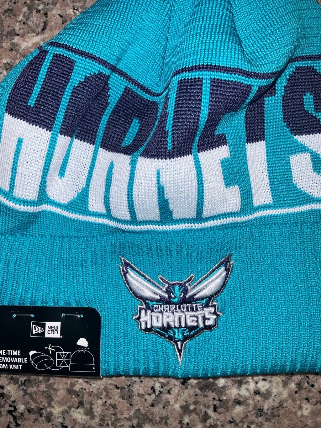 New Era New Era Charlotte Hornets Beanie Hat Size ONE SIZE - 3 Thumbnail
