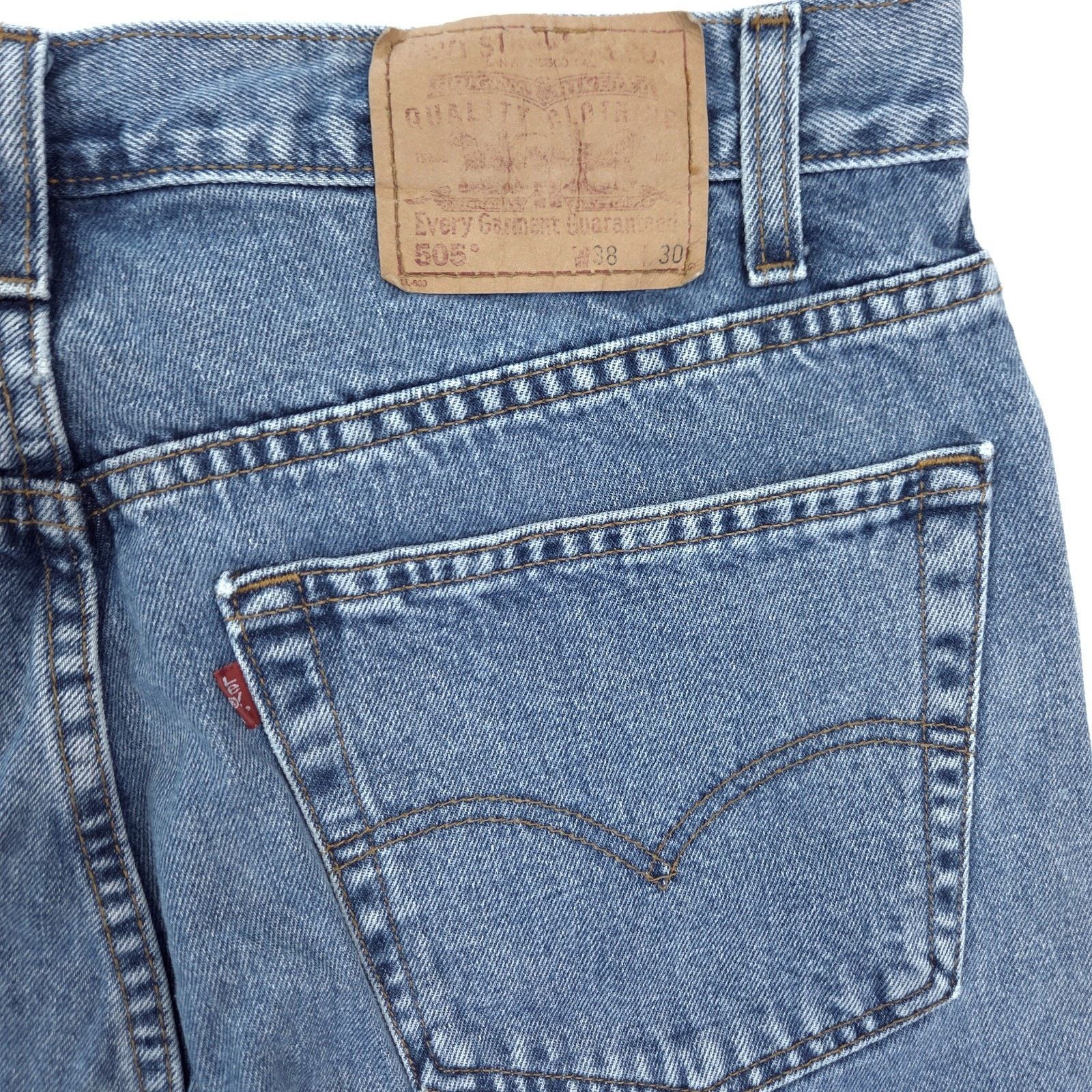 Levi's Vintage Levi's 505 Jeans Mens Size 35x30 Blue USA Made Size US 35 - 9 Thumbnail