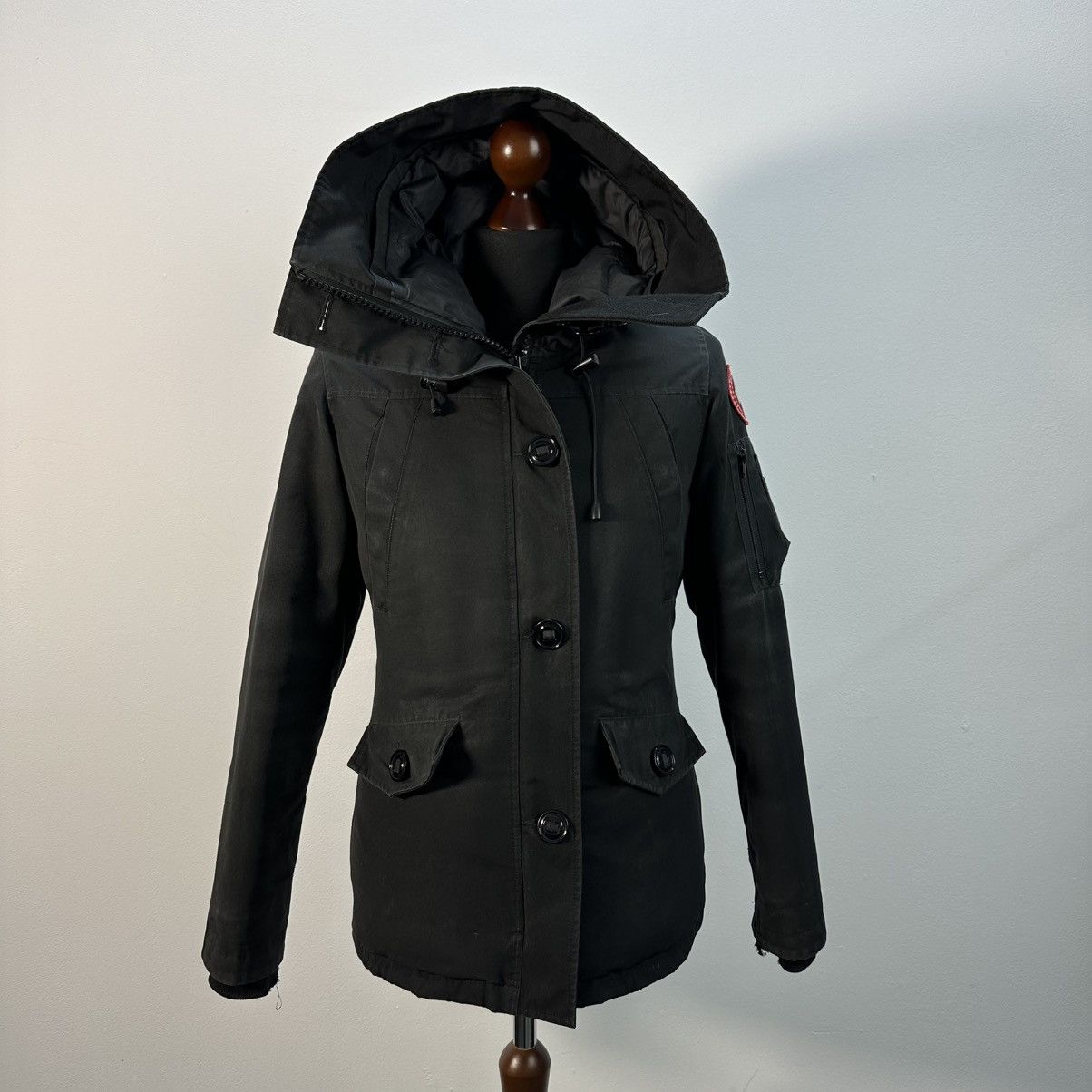 Canada Goose CANADA GOOSE down jacket Size S / US 4 / IT 40 - 1 Thumbnail