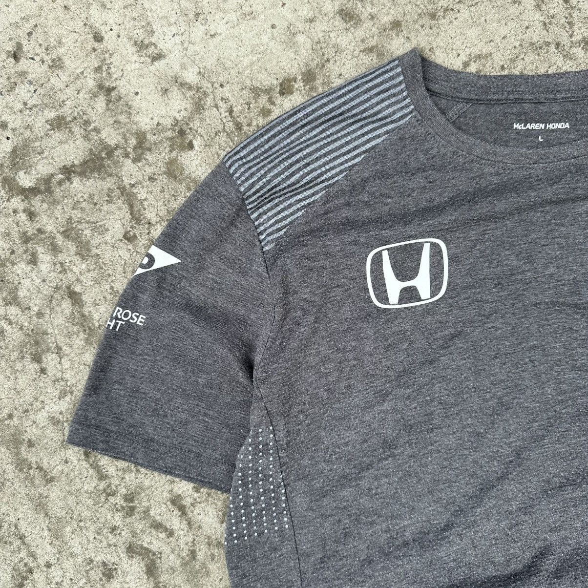 Malcolm McLaren Vintage Japanese Style McLaren Honda T-shirts Pirelli Size US L / EU 52-54 / 3 - 3 Thumbnail