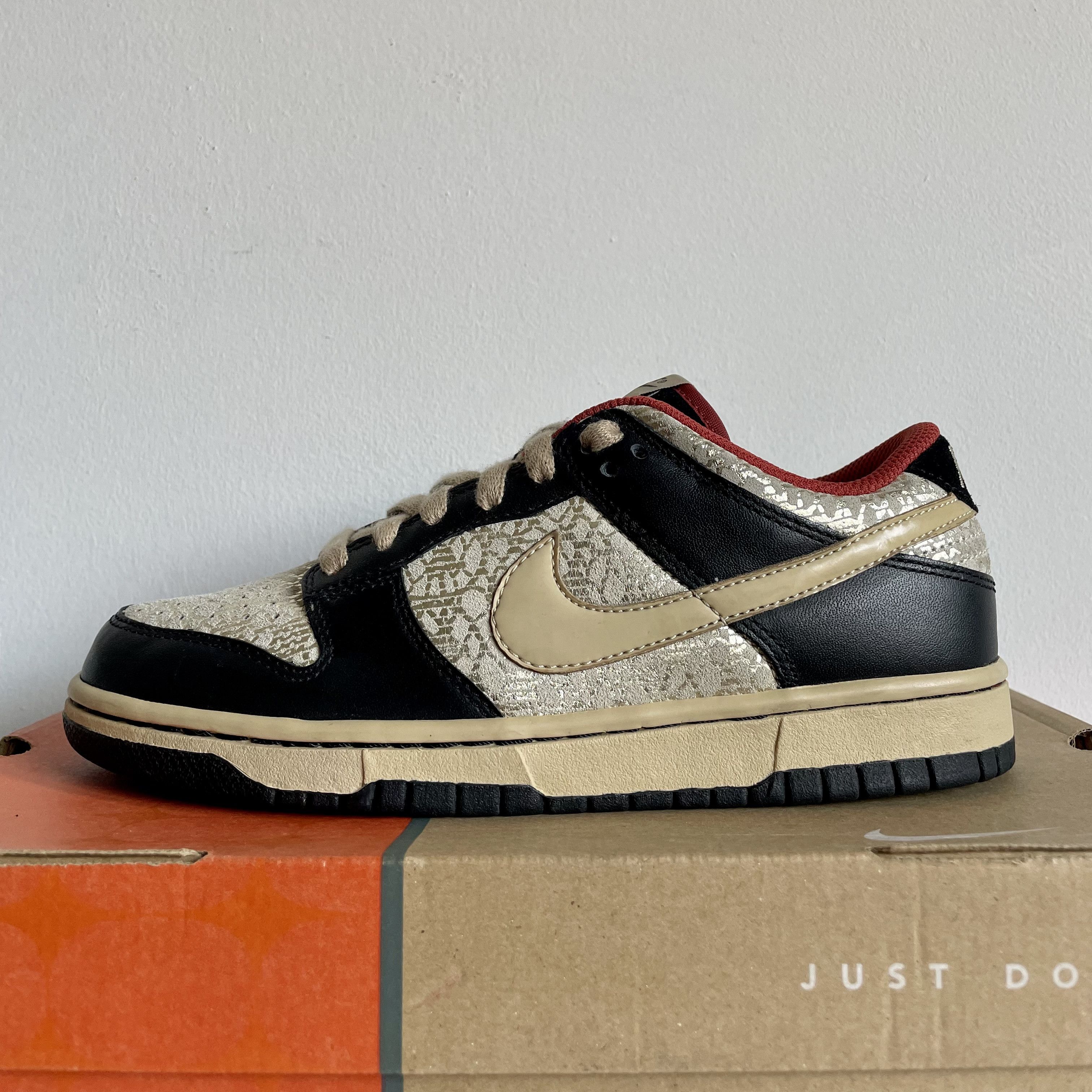 Nike 2006 Nike Dunk Low Wmns Premium Black/Linen-Terra Cotta Size US 7 / IT 37 - 3 Thumbnail