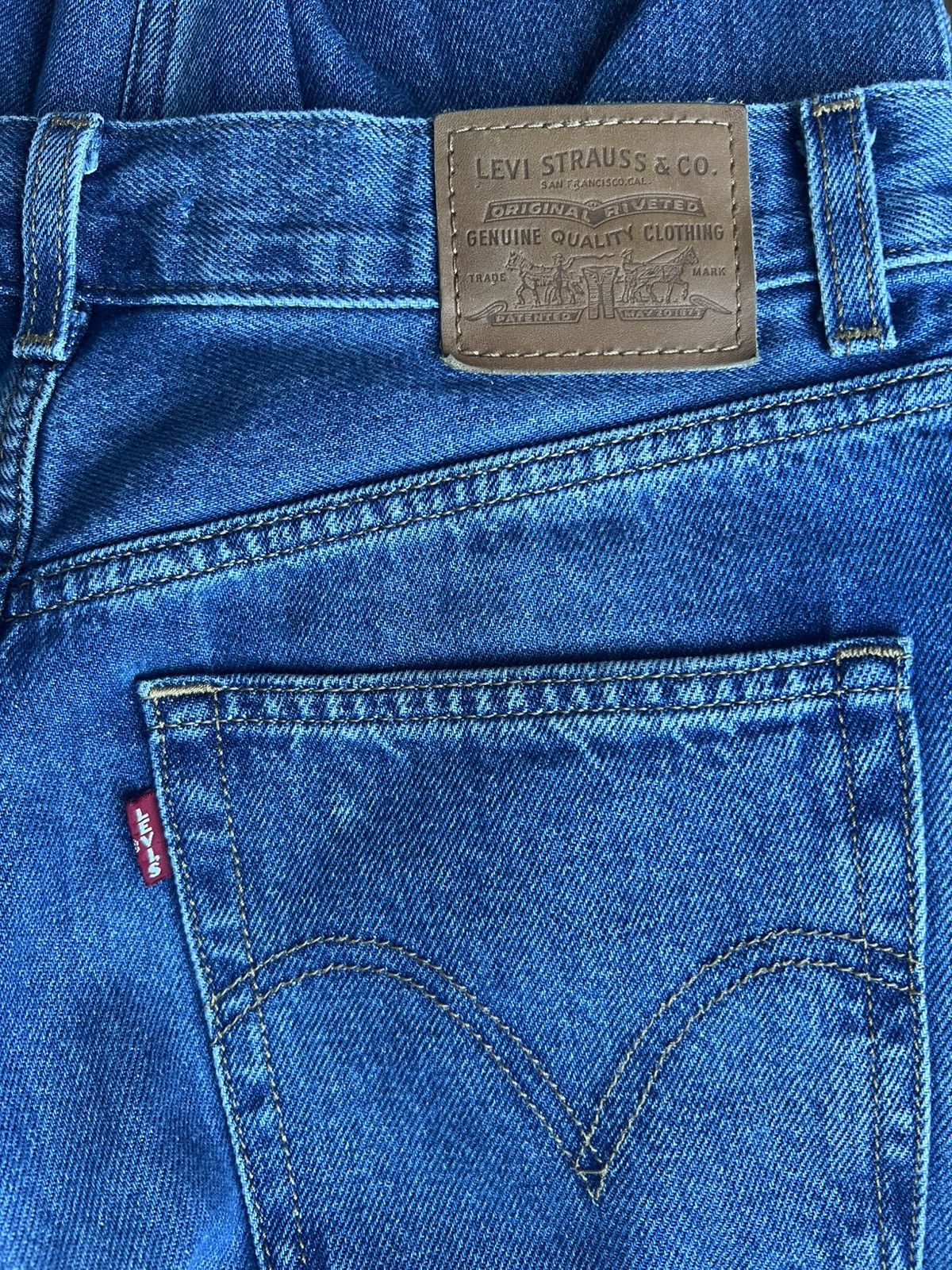 Levi's Levis Jeans High Loose Size 27" / US 4 / IT 40 - 4 Thumbnail