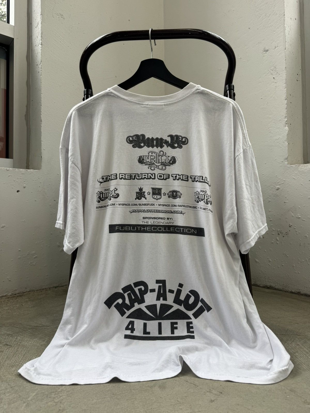 Rap Tees Vintage Y2K Rap Alot Fubu Bun B Rap T shirt Rare Size US XL / EU 56 / 4 - 2 Thumbnail