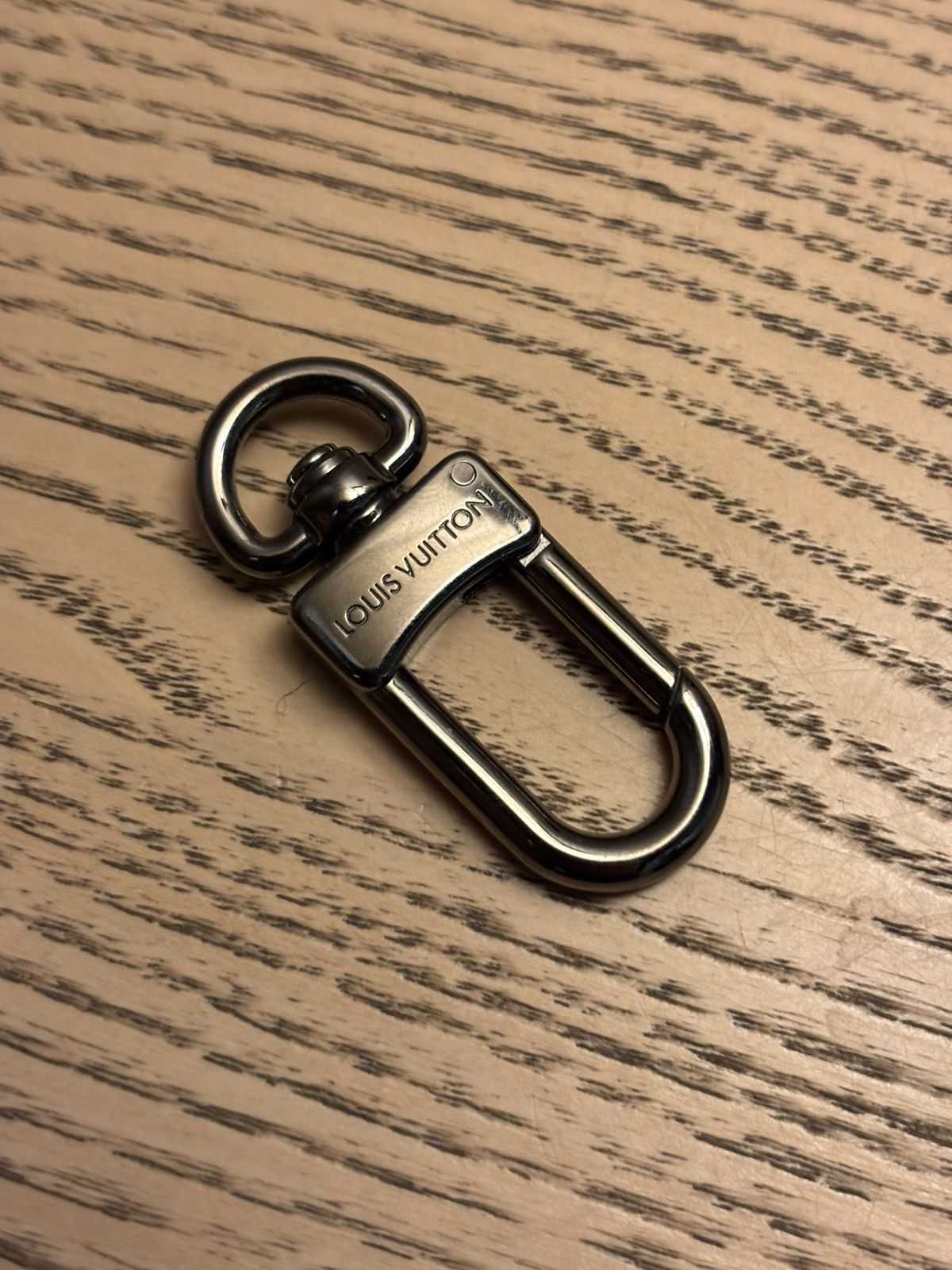 Louis Vuitton Louis vuitton charm Size ONE SIZE - 1 Thumbnail