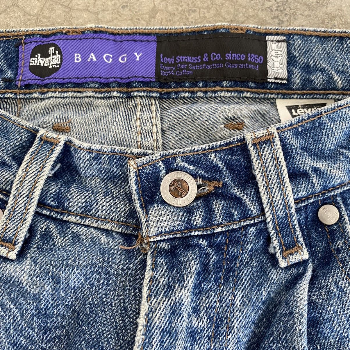 Levi's Vintage 1994 Levi’s Silvertab Pleated Baggy Denim Jeans Size US 29 - 10 Thumbnail