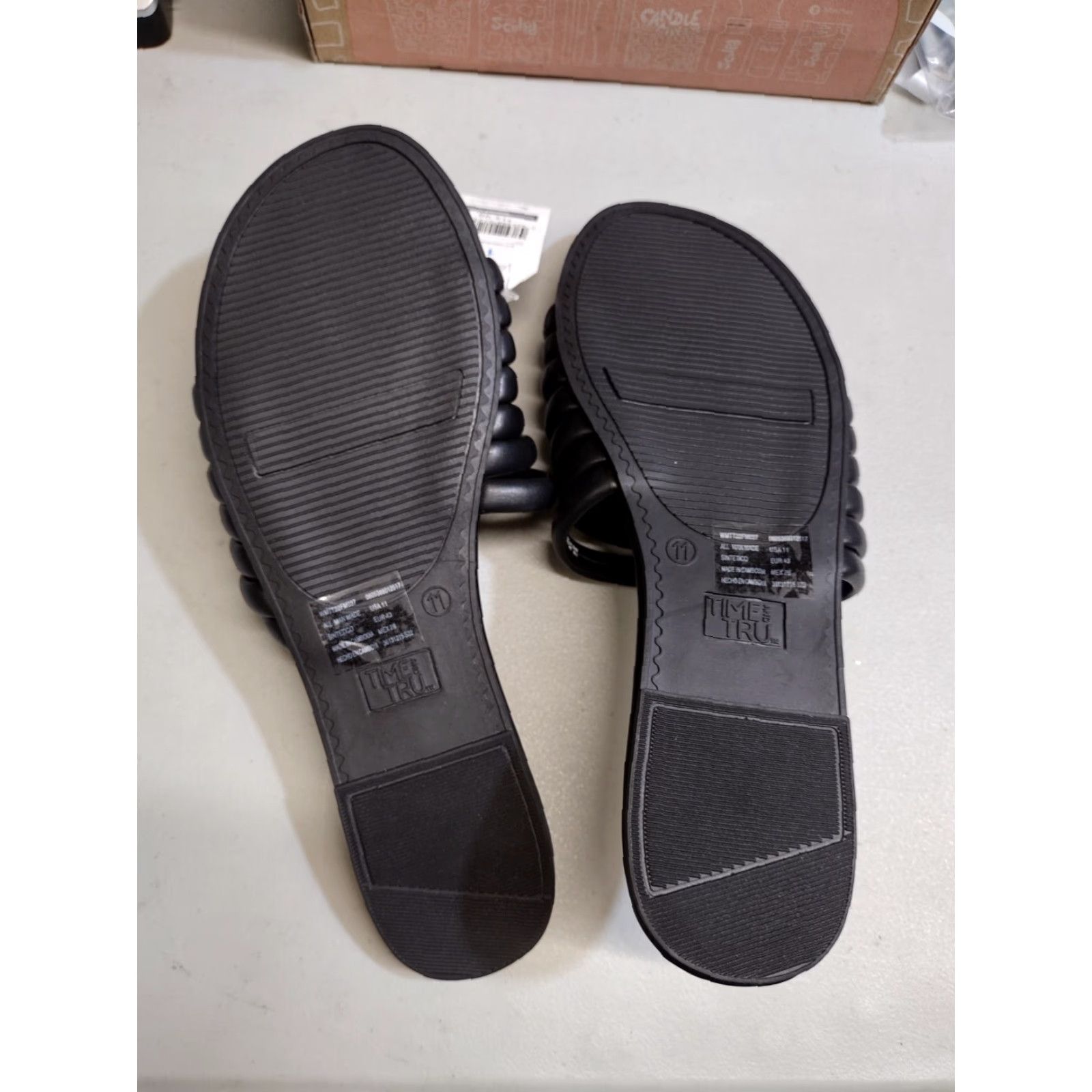 Vintage Time and Tru Women's Sandal Black Memory Foam Size 11 Multi-Band Slide Flat Size US 11 / IT 41 - 6 Thumbnail