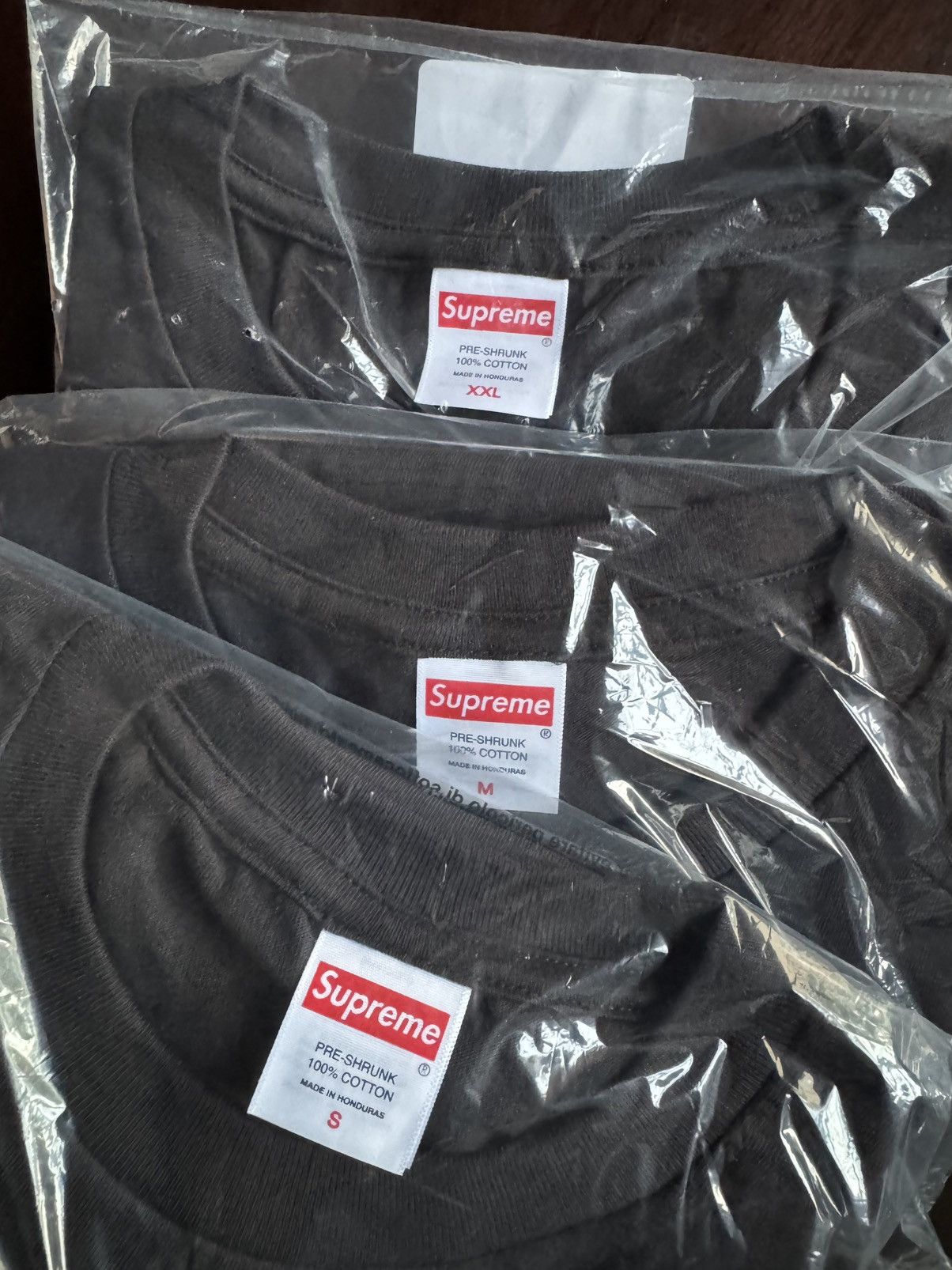 Supreme Supreme Aretha Franklin Tee Black Size US M / EU 48-50 / 2 - 2 Thumbnail