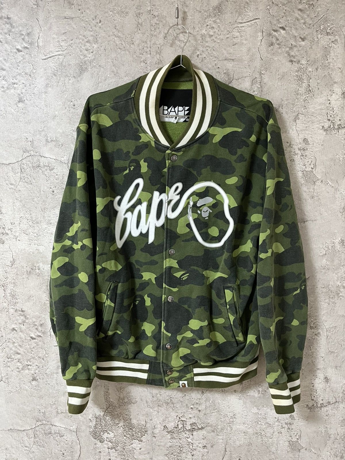 Bape bape camo varsity jacket Size US L / EU 52-54 / 3 - 1 Thumbnail