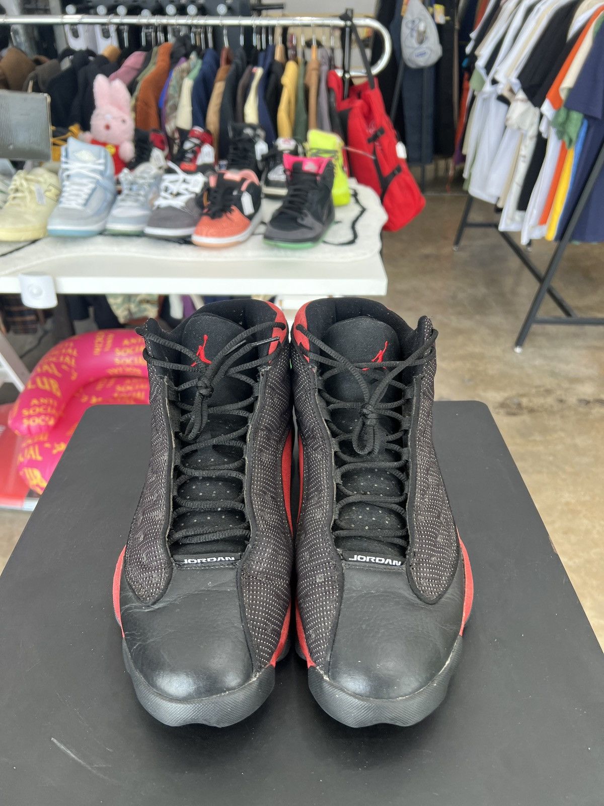 Jordan Brand Air Jordan 13 Bred Sz. 12 (2013) Size US 12 / EU 45 - 2 Thumbnail