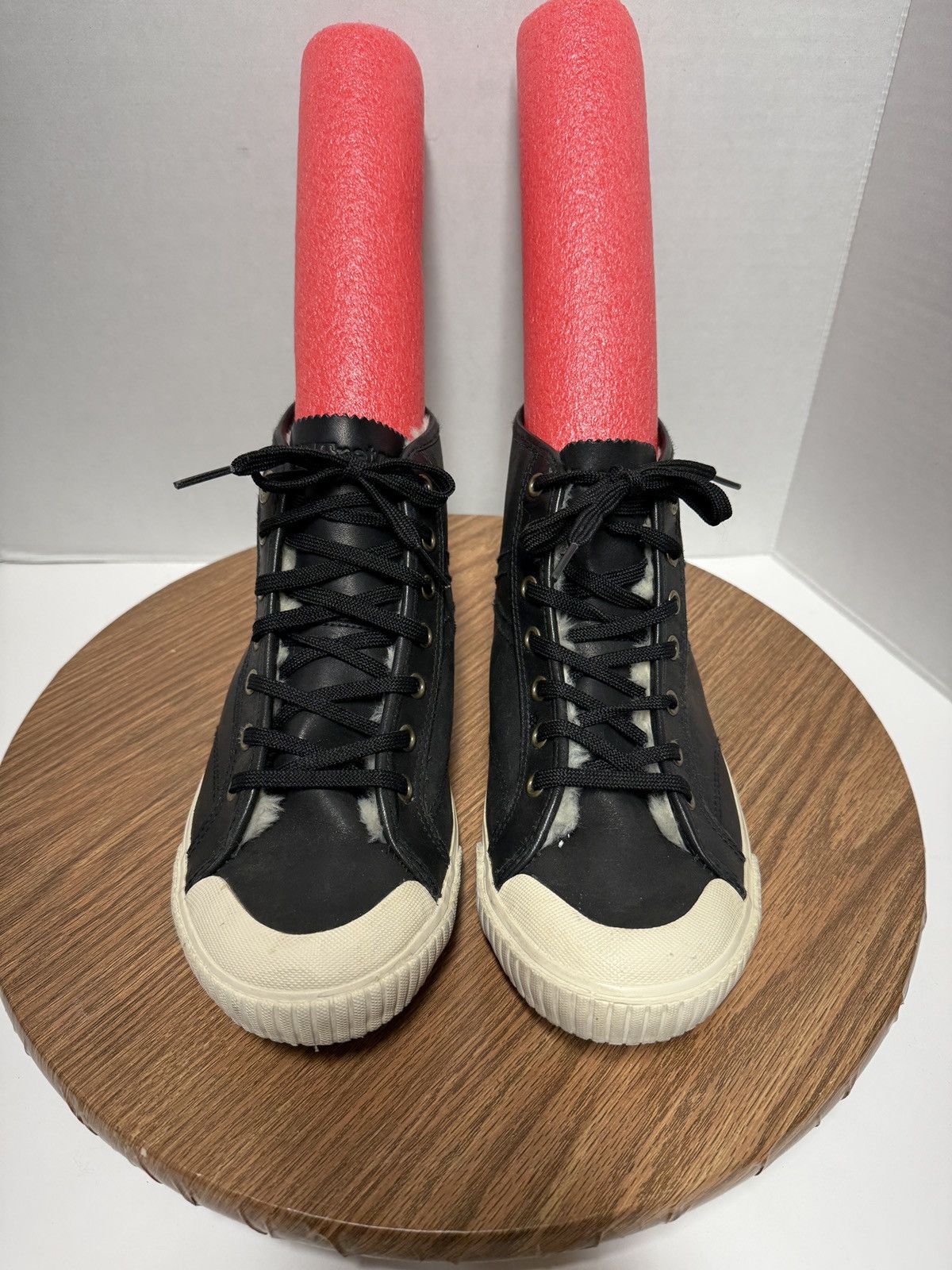 Tretorn Tretorn Leather Hightop Black Lace Up Sneakers Shoes Size 9 Size US 9 / IT 39 - 1 Thumbnail
