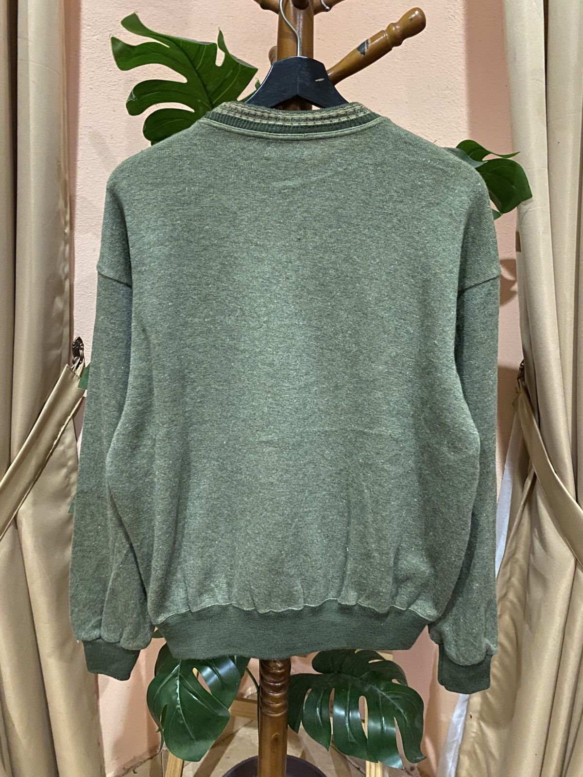 Other Decade “Honor Life Scene” Olive Green Vintage Sweatshirt Size US M / EU 48-50 / 2 - 6 Thumbnail