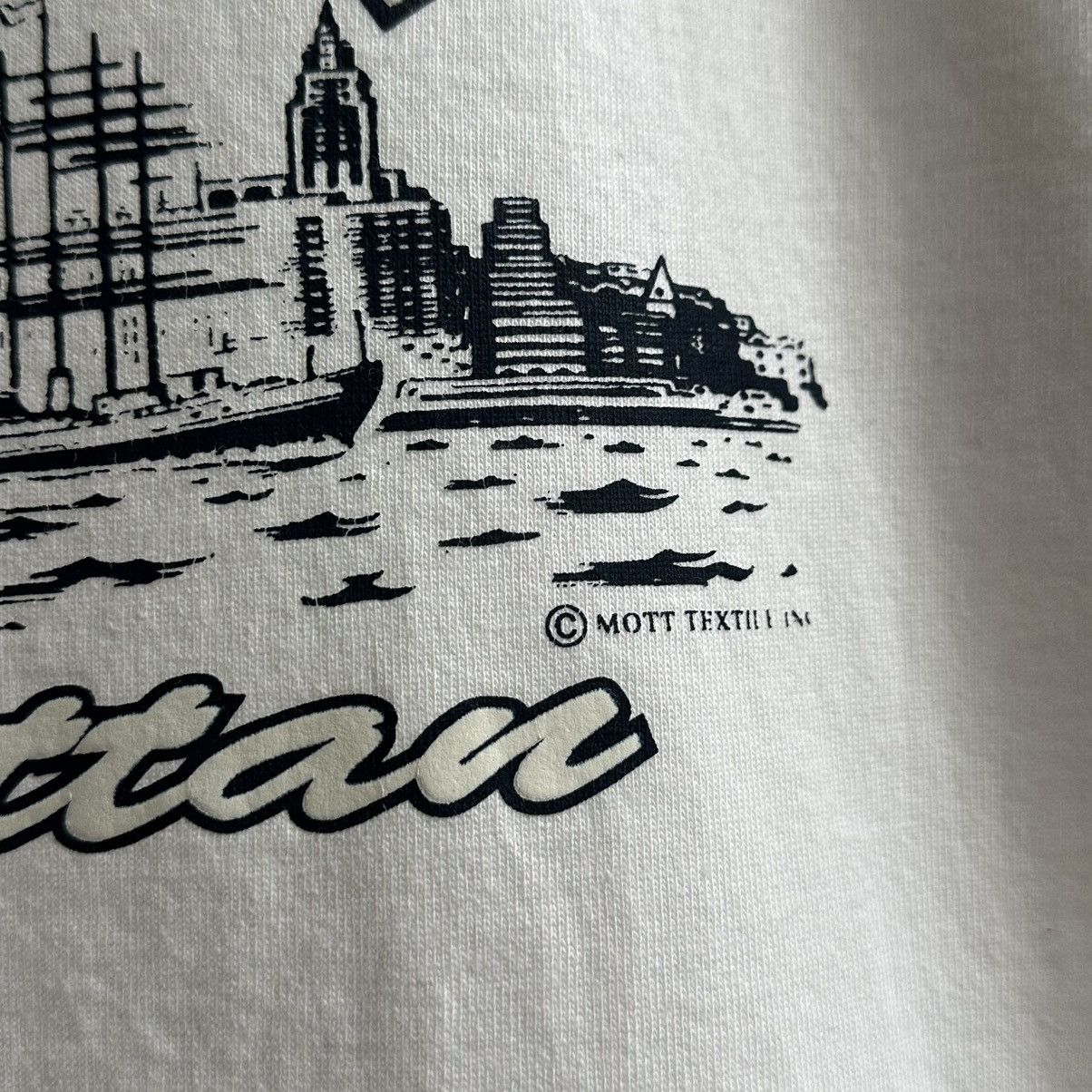 Vintage Vintage 90s New York Manhattan Promo Tee Size US M / EU 48-50 / 2 - 4 Thumbnail
