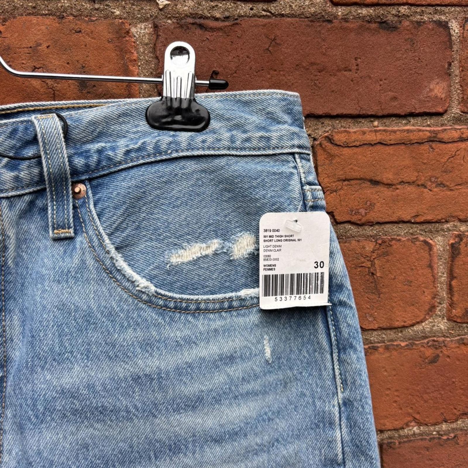 Levi's Levi's 501 Big E light washed shorts deadstock 30 Size US 30 / EU 46 - 3 Thumbnail