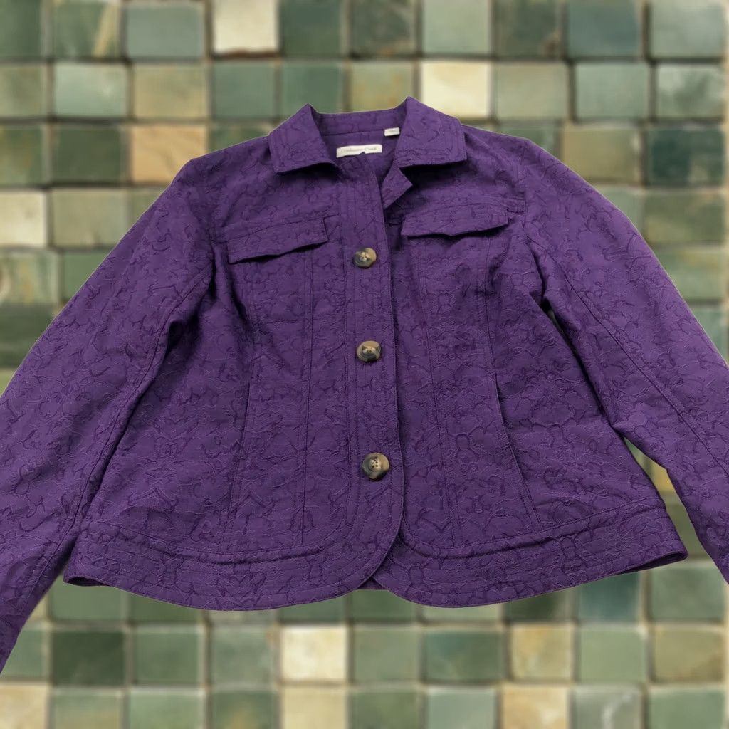 Coldwater Creek VINTAGE Coldwater Creek 12 Embossed Brocade Button Collared Jacket All Over Print Purple Size XL / US 12-14 / IT 48-50 - 1 Thumbnail
